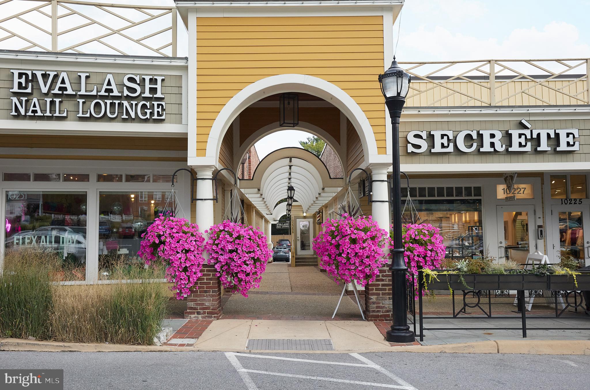 LIGON KNOLLS - Residential