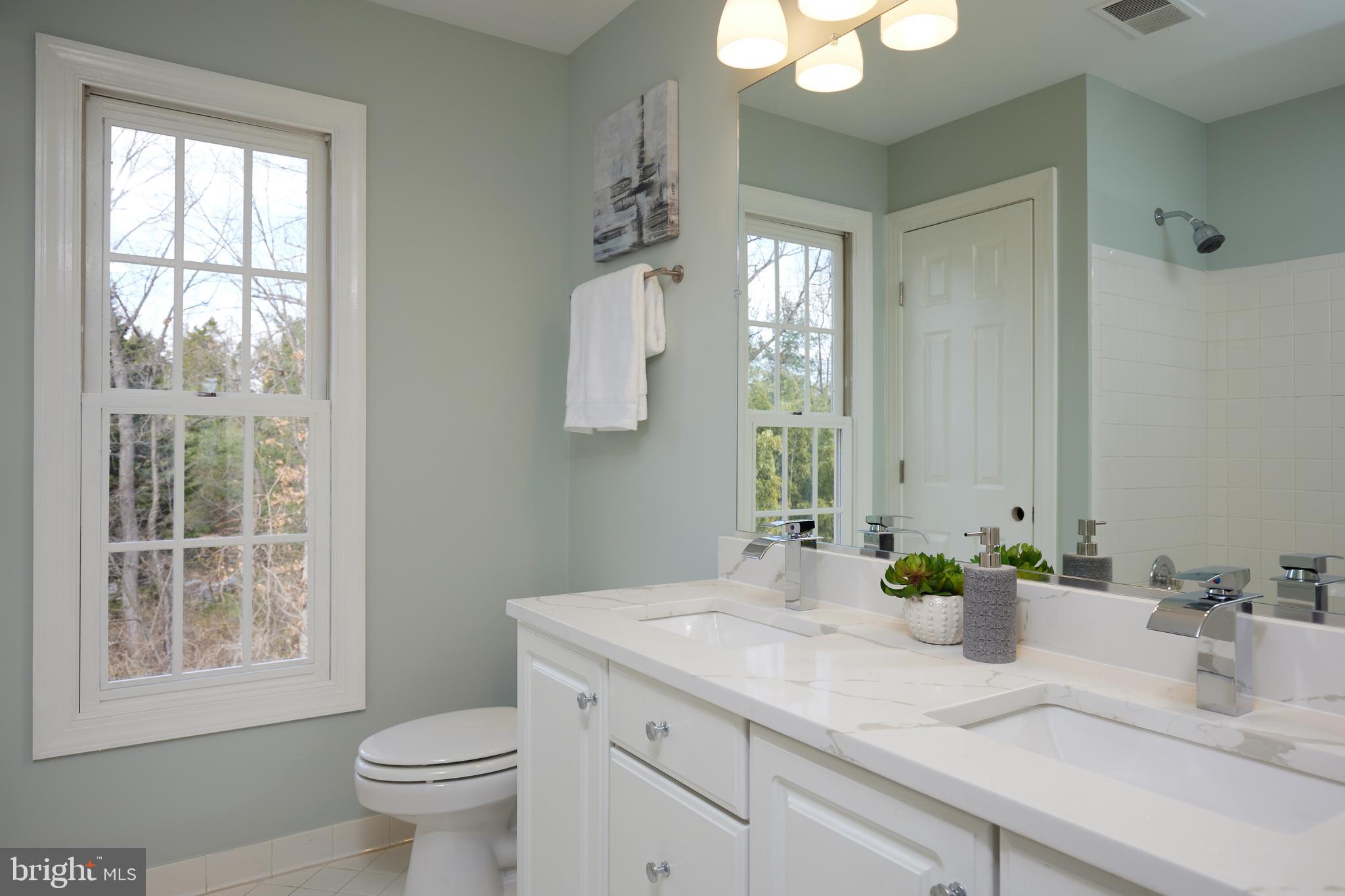 LIGON KNOLLS - Residential