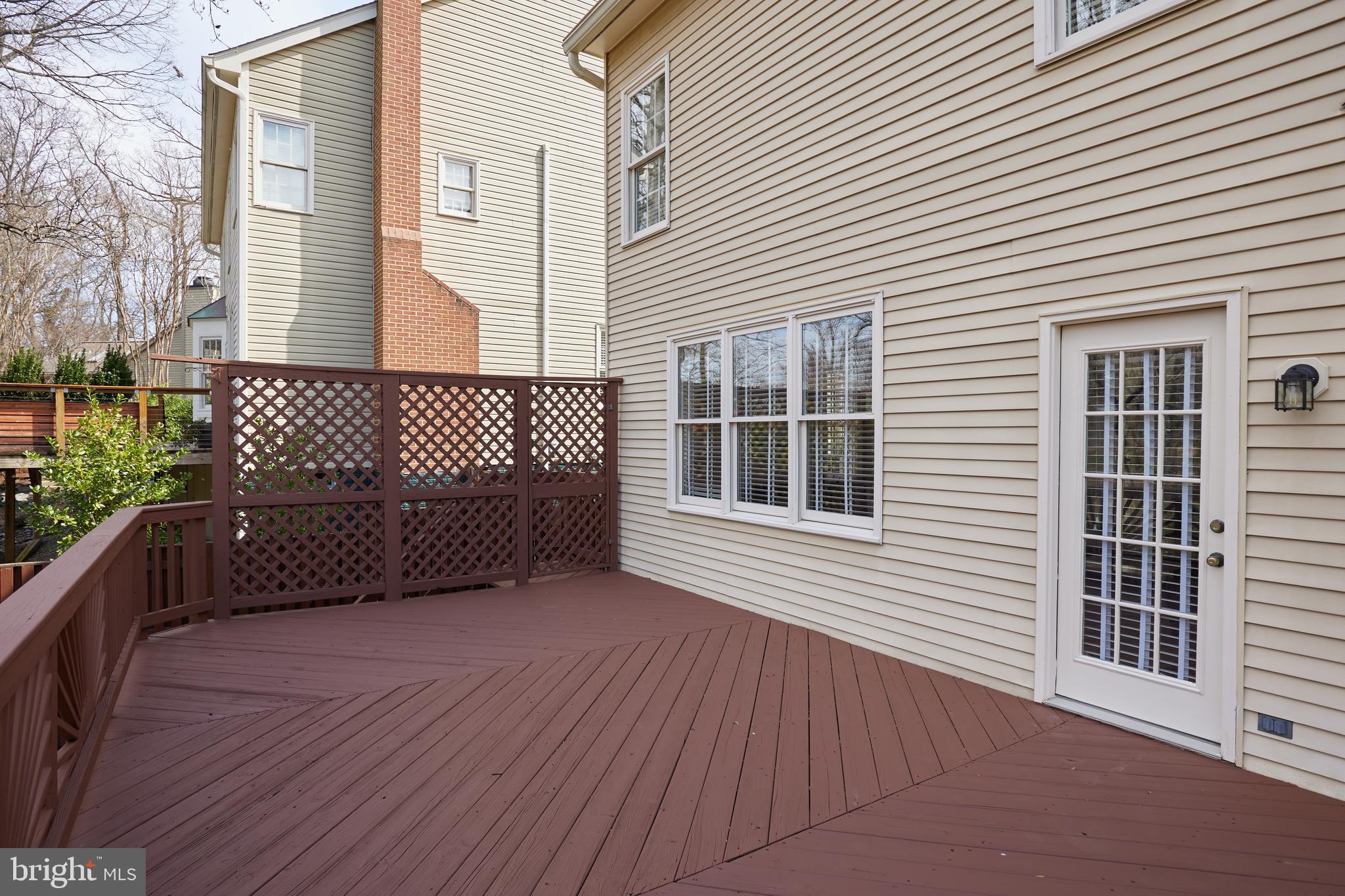 LIGON KNOLLS - Residential