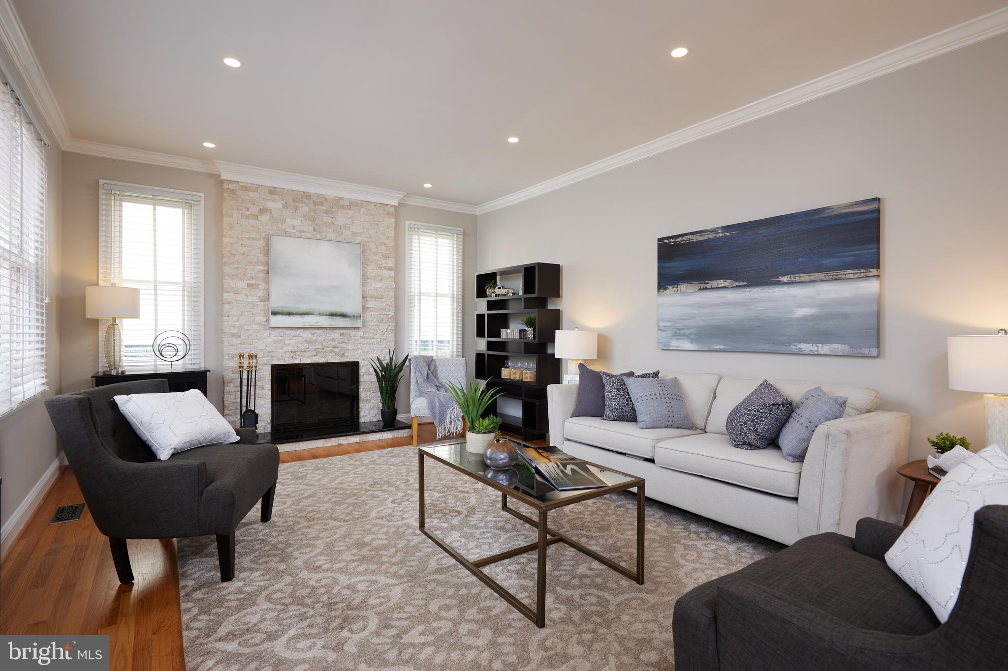 LIGON KNOLLS - Residential