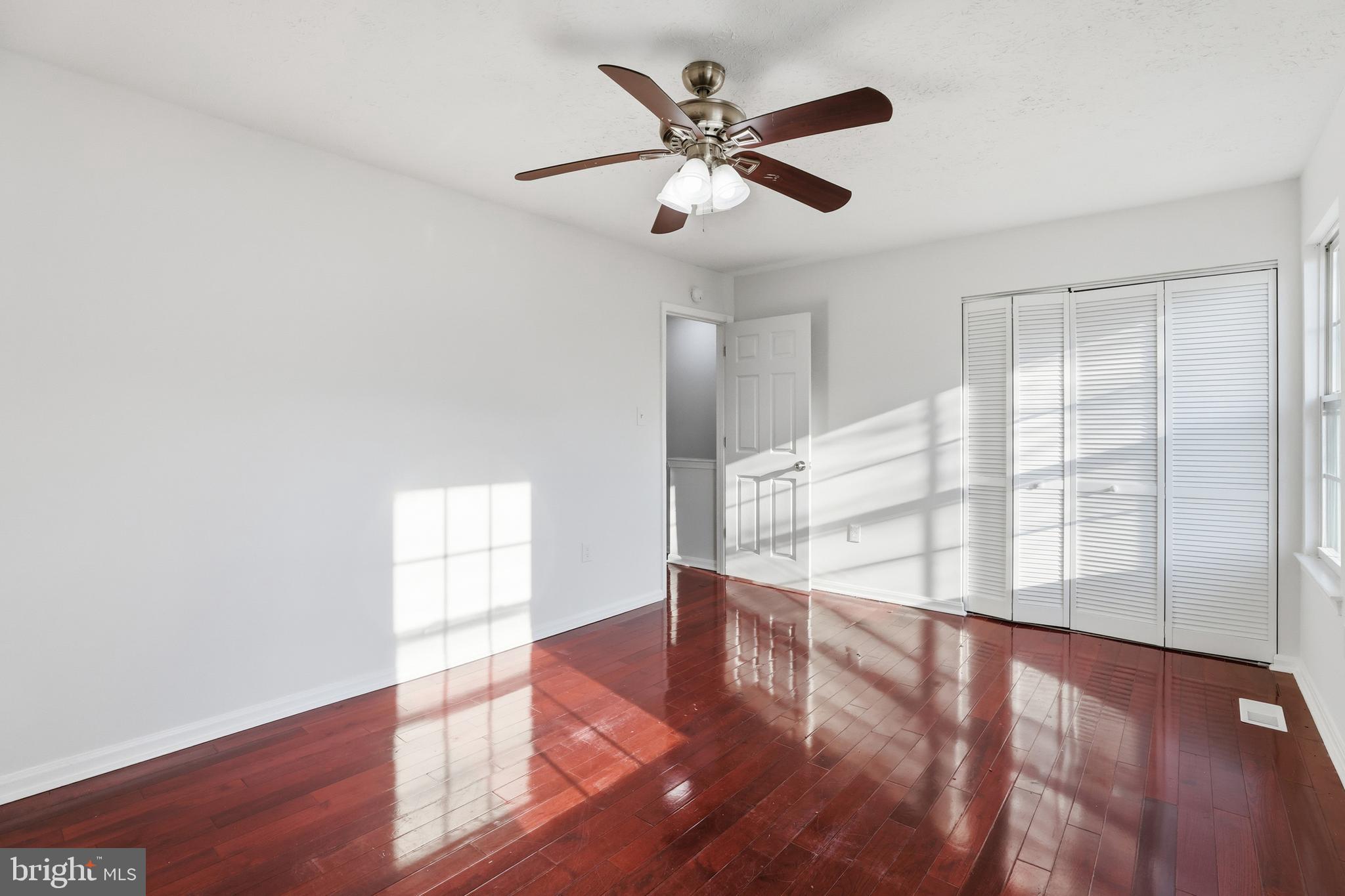 ROSECROFT VILLAGE - Residential