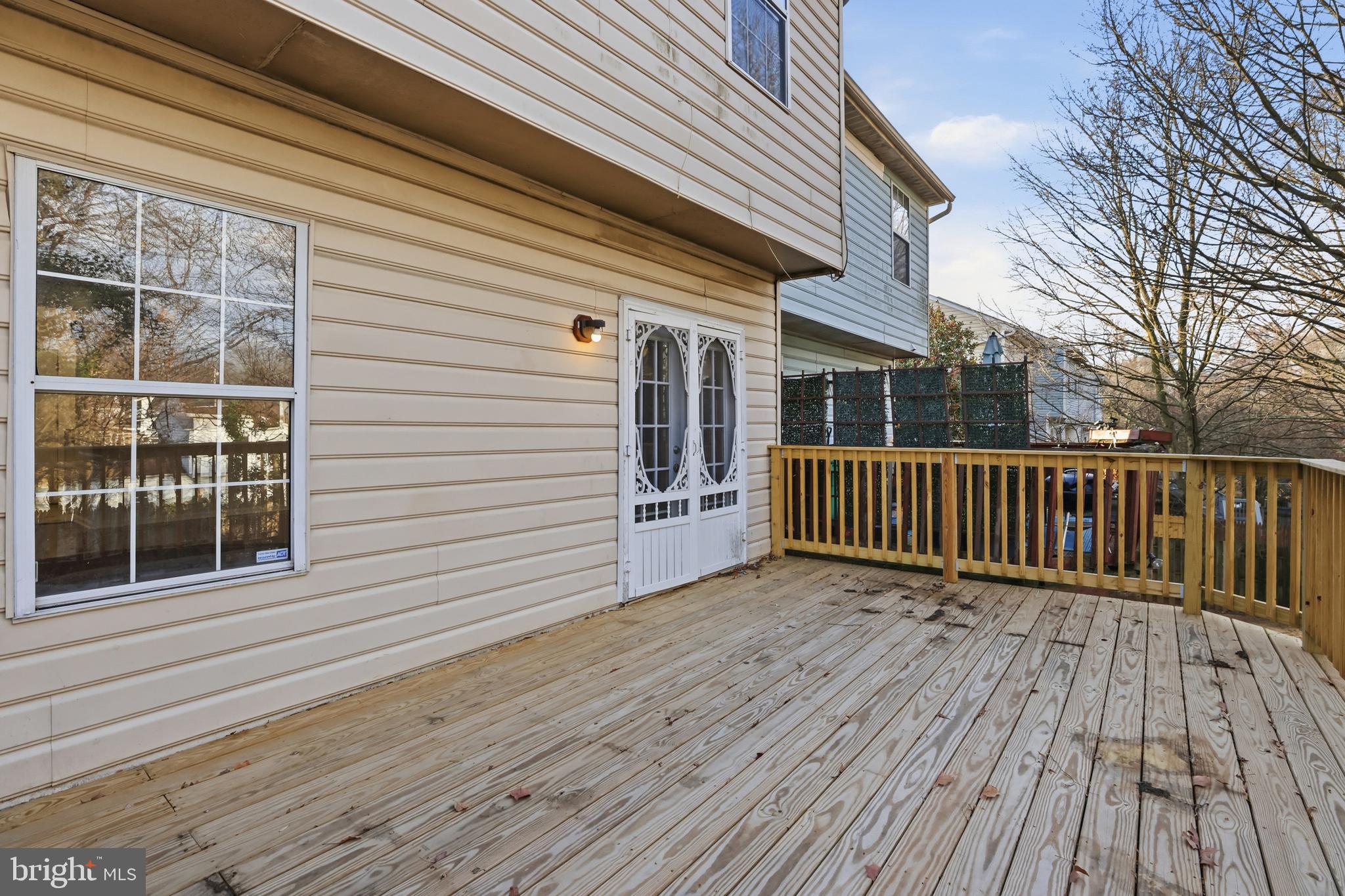 ROSECROFT VILLAGE - Residential