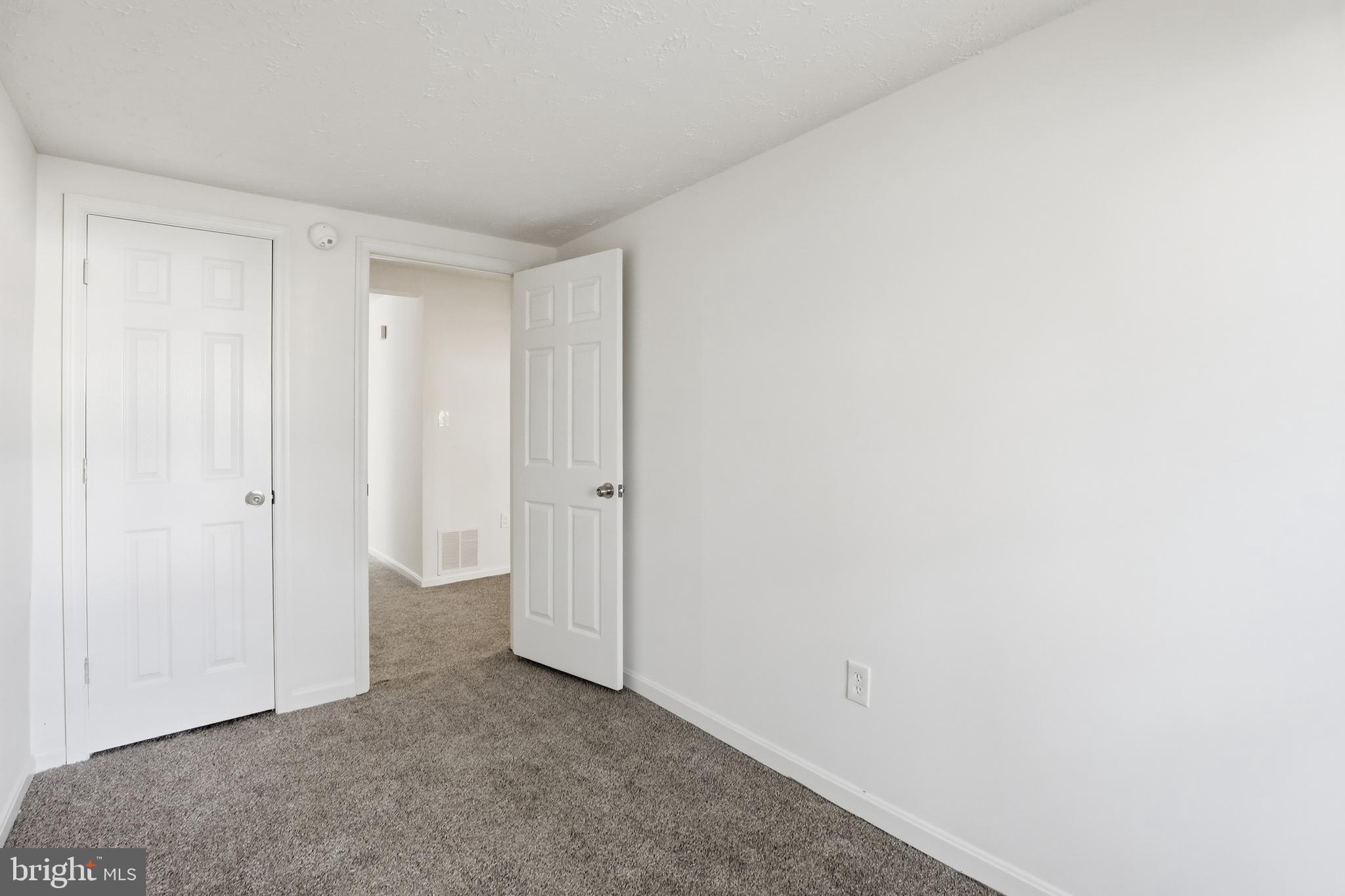 ROSECROFT VILLAGE - Residential