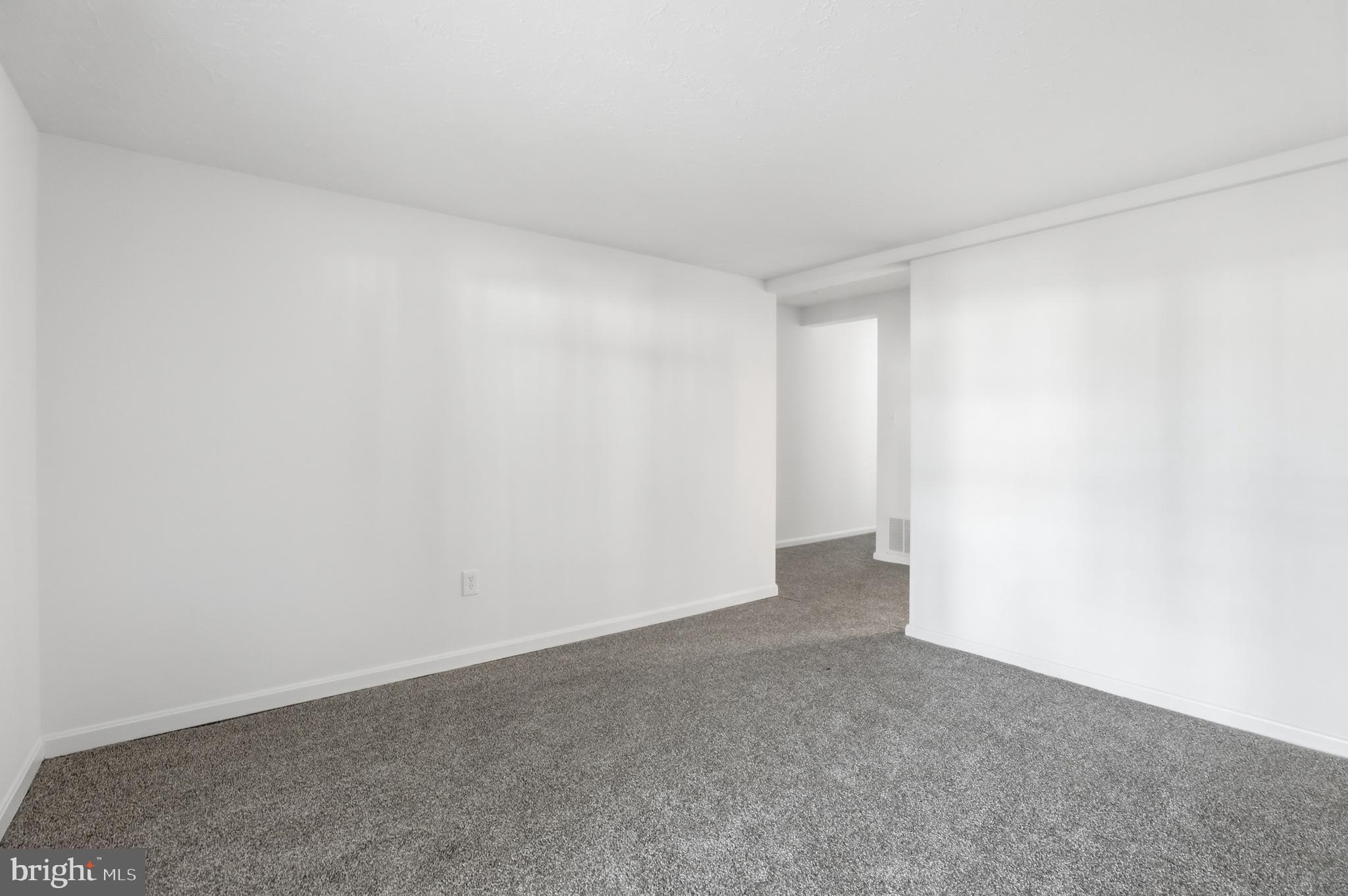 ROSECROFT VILLAGE - Residential