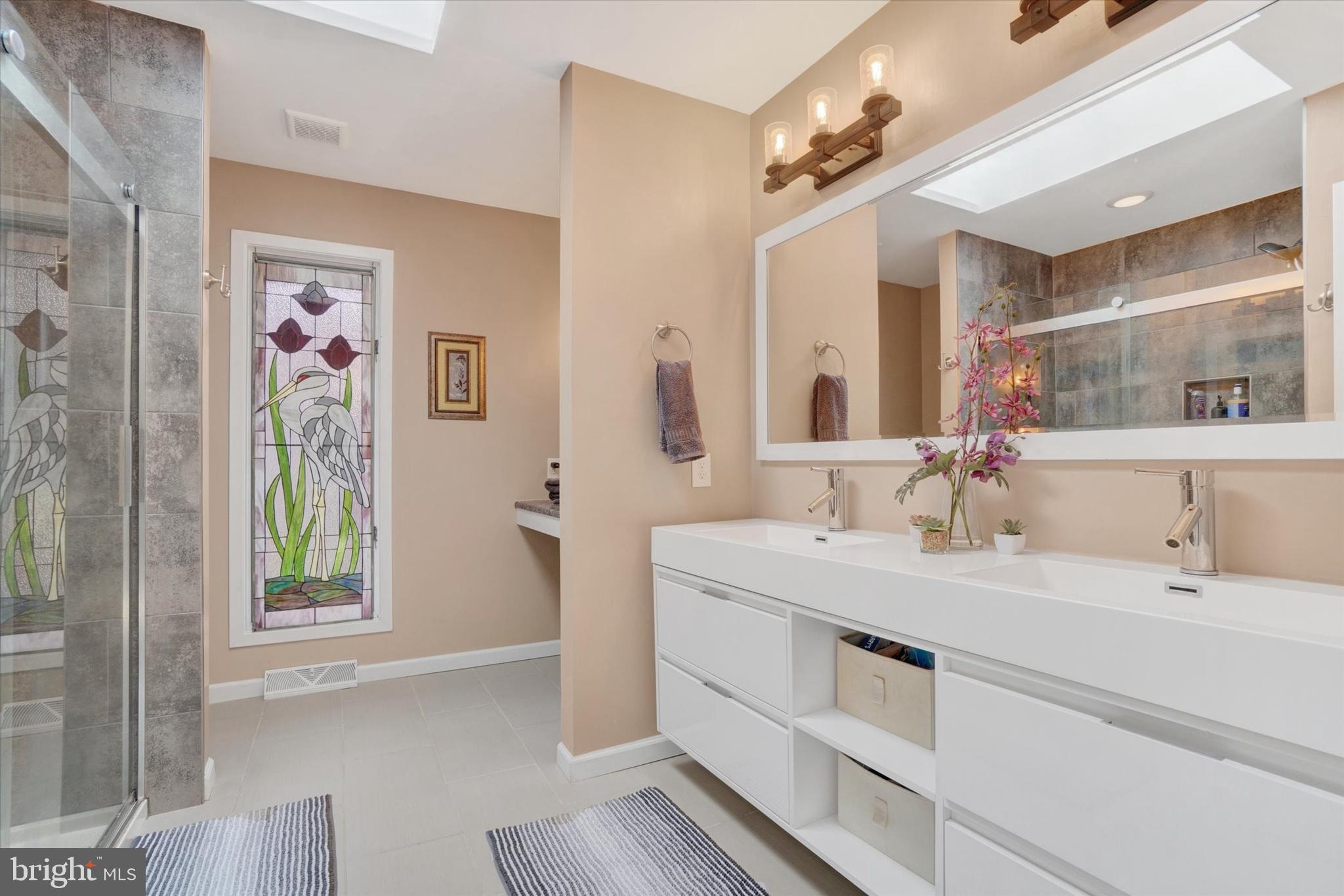 PENN OAKS - Residential