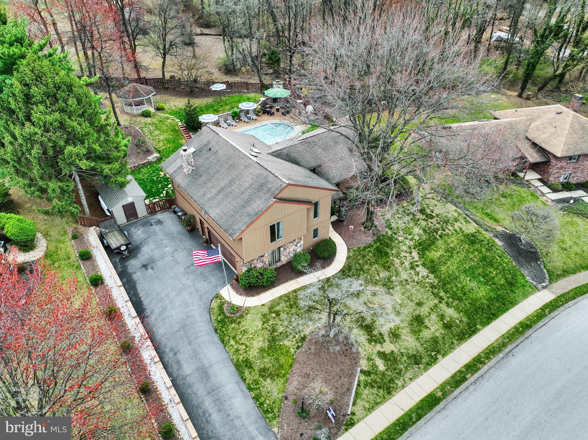 PENN OAKS - Residential