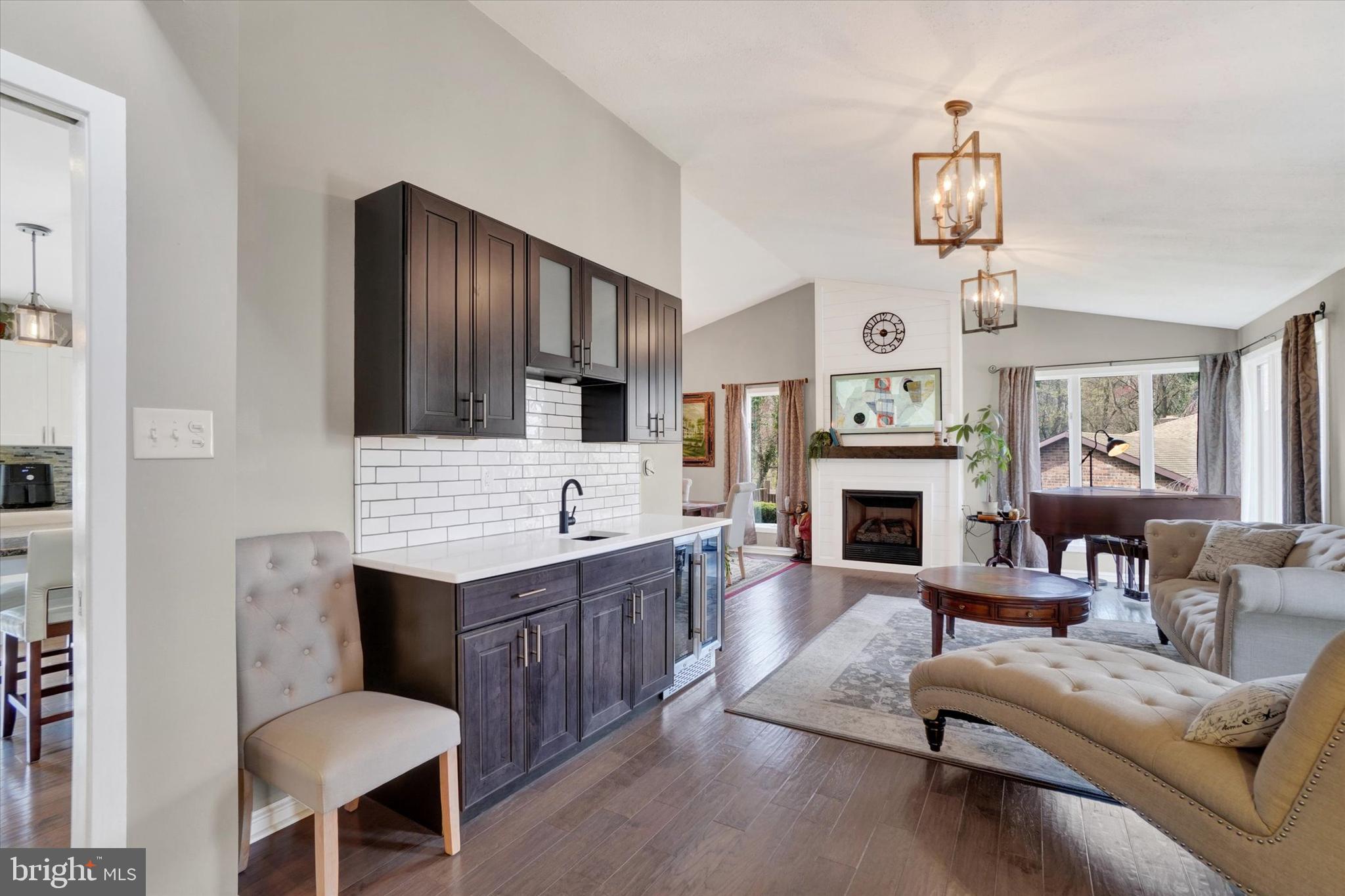 PENN OAKS - Residential