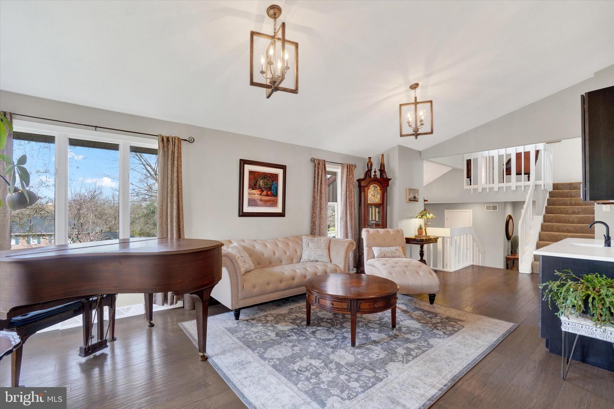 PENN OAKS - Residential