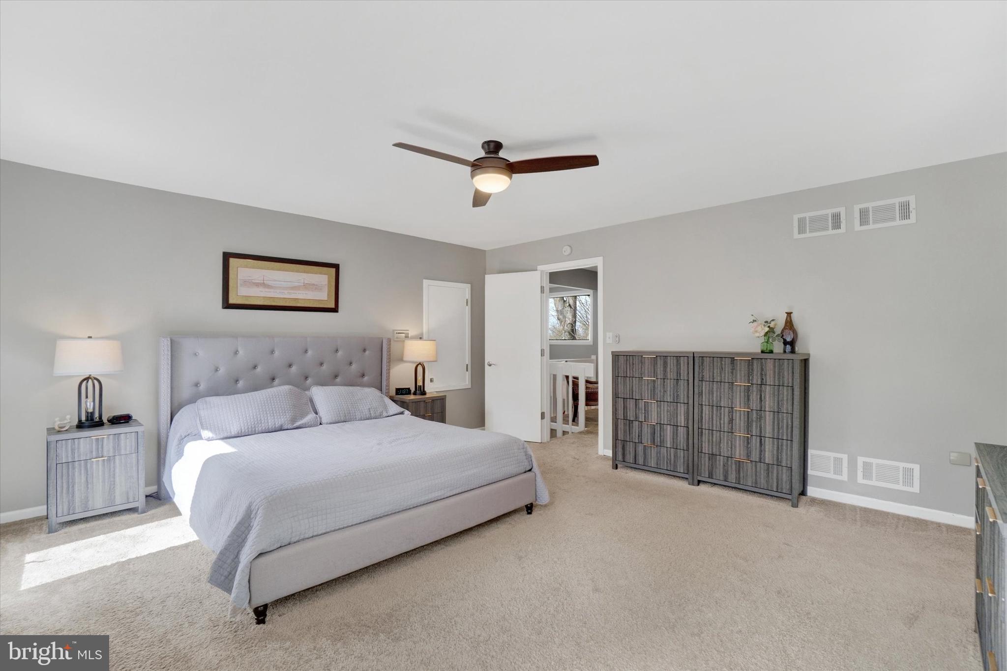 PENN OAKS - Residential