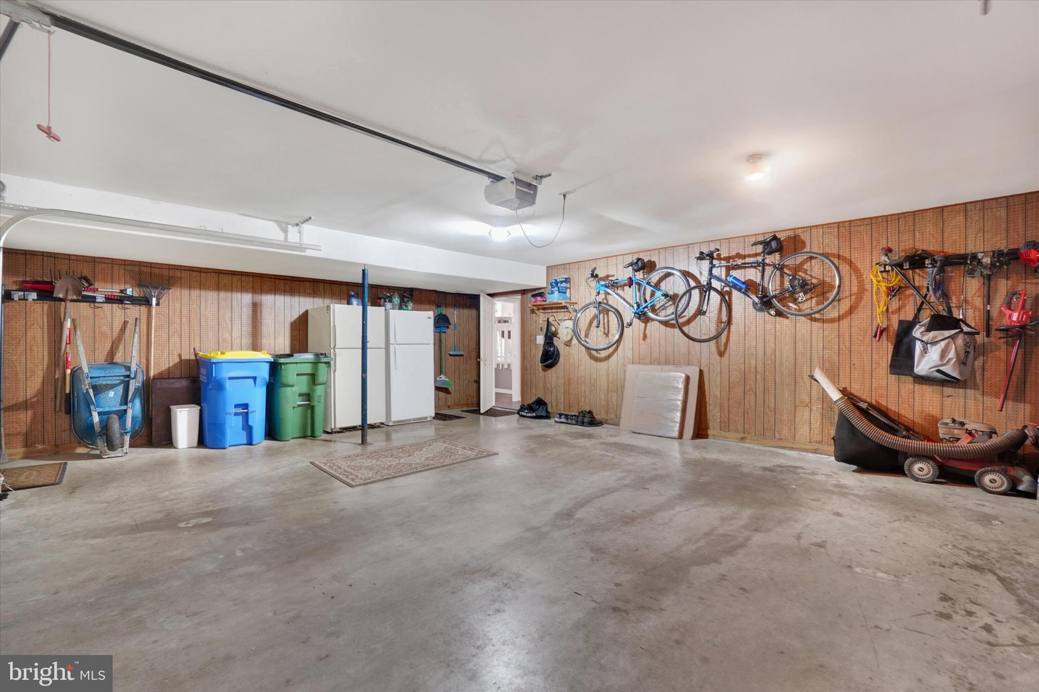 PENN OAKS - Residential