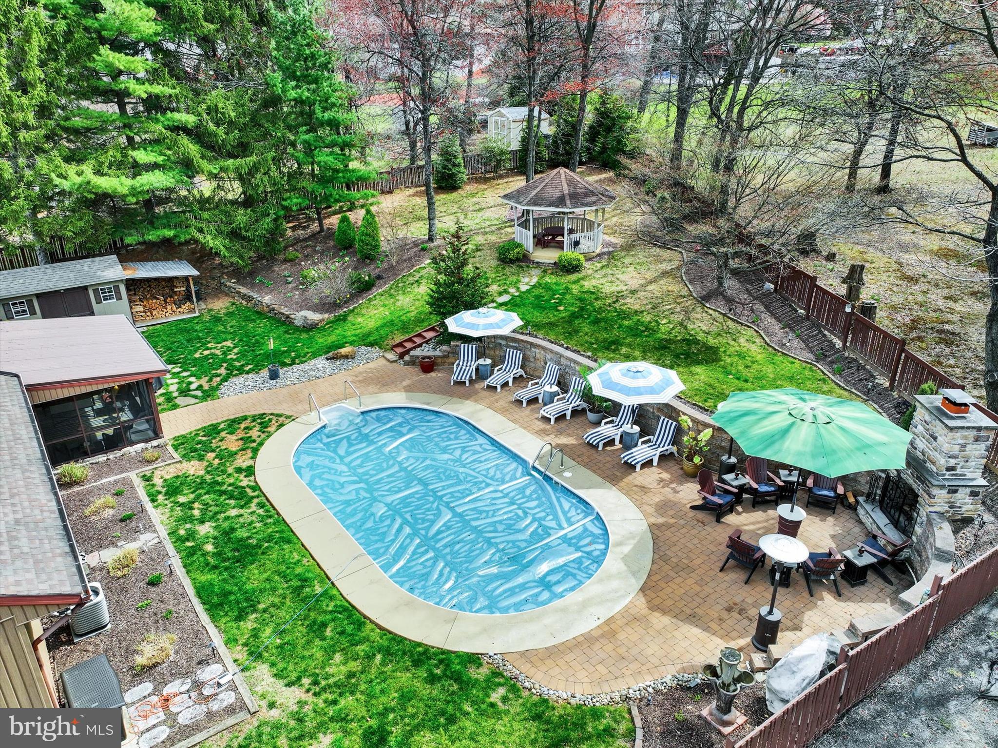 PENN OAKS - Residential