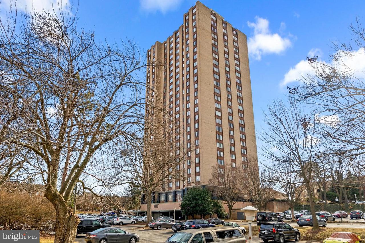 WASHINGTONIAN CENTER - Residential