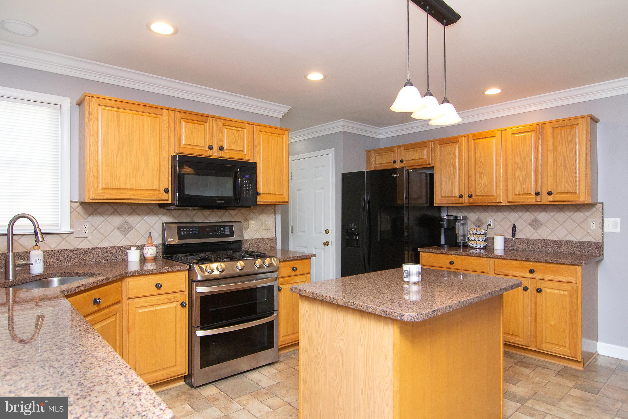 897 CAREN DRIVE