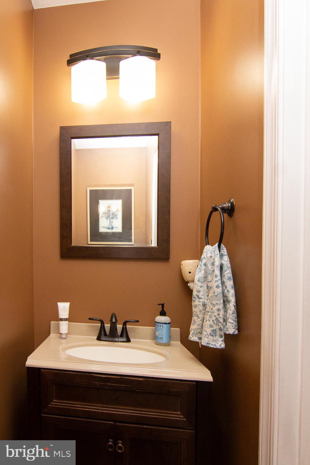 EDGEWOOD - Residential