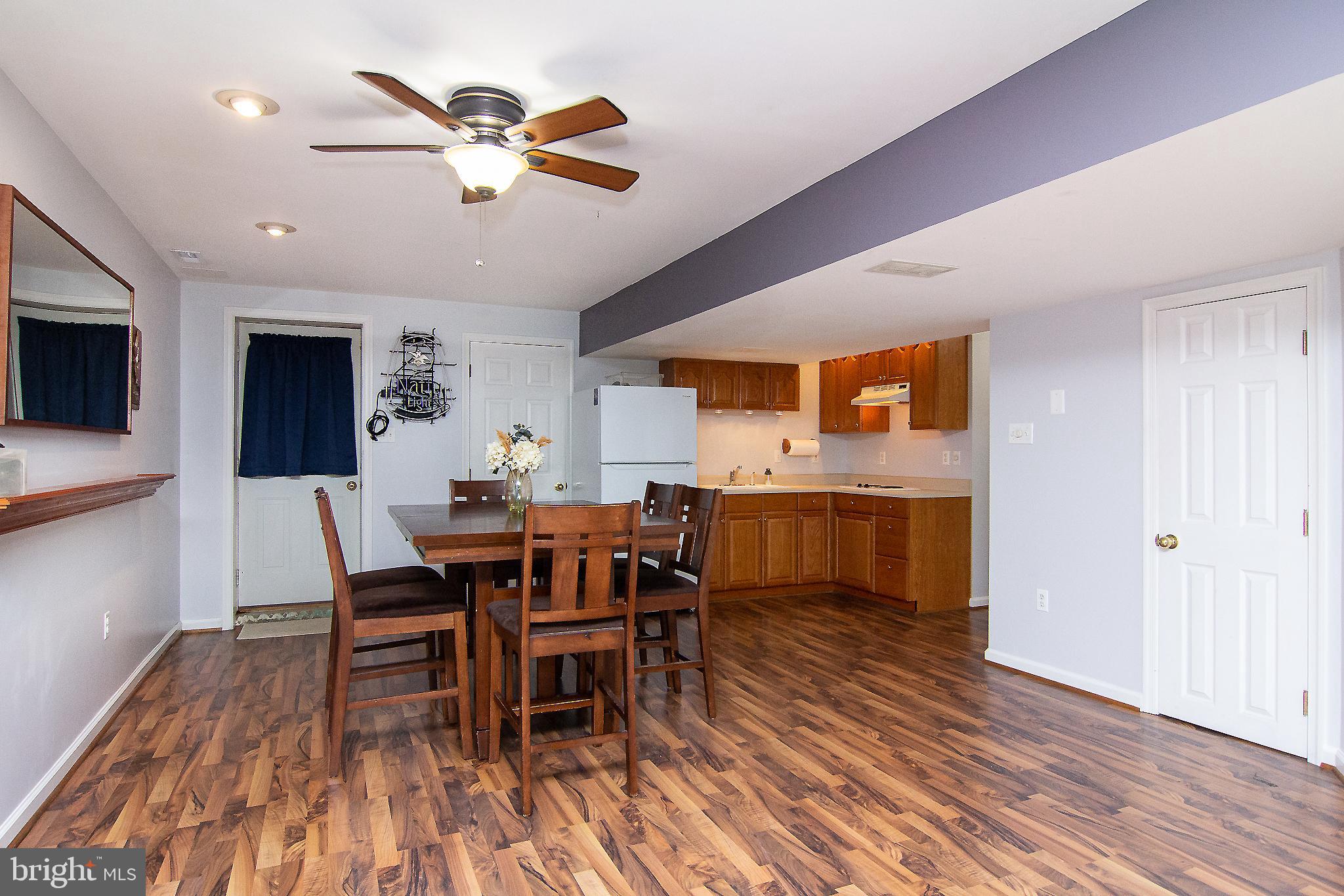 EDGEWOOD - Residential