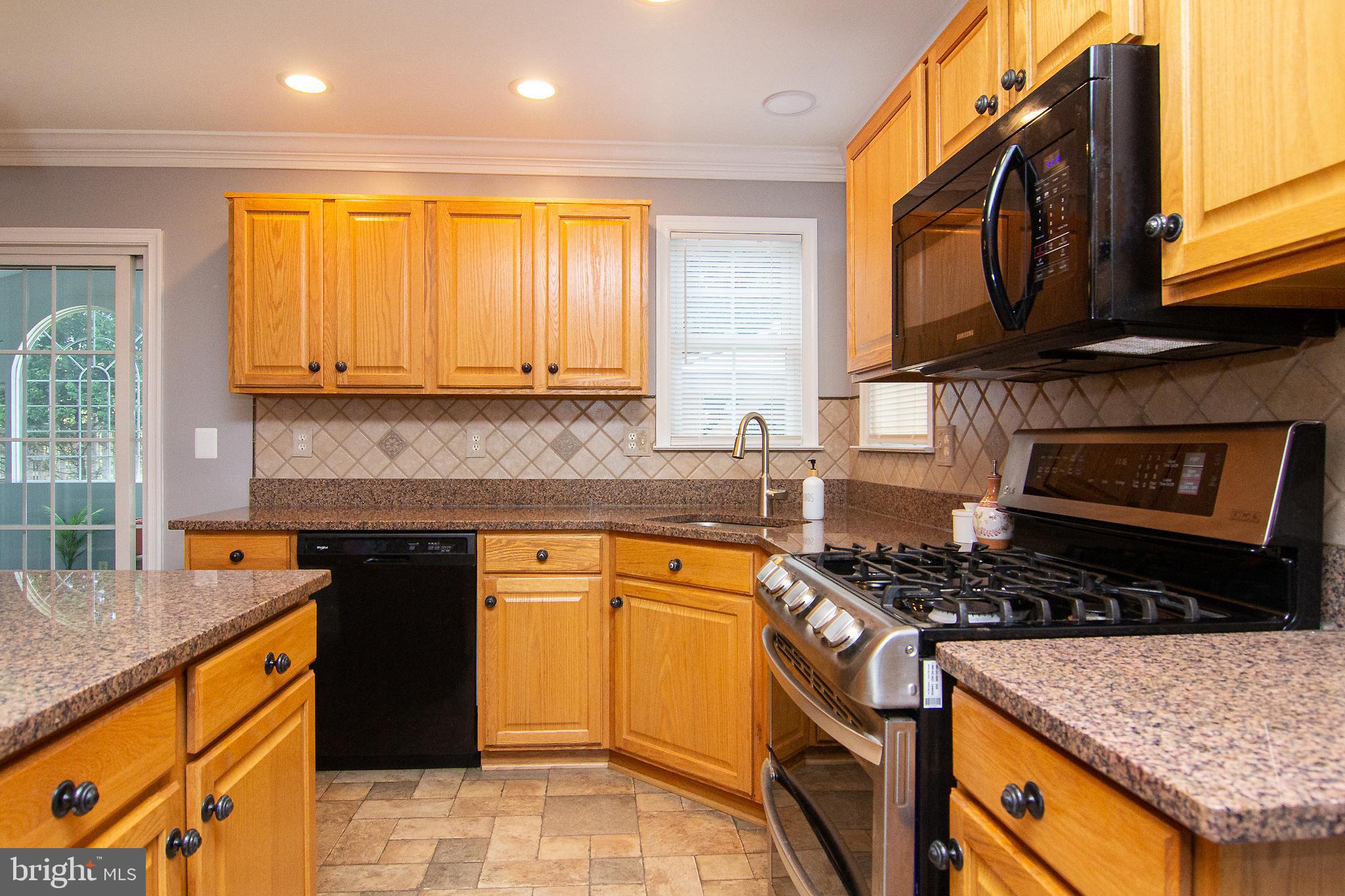 897 CAREN DRIVE
