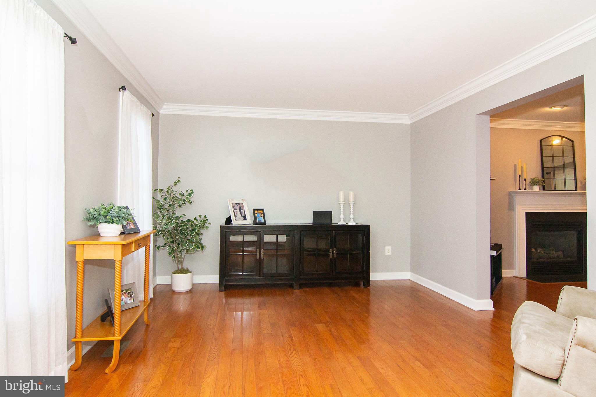 EDGEWOOD - Residential