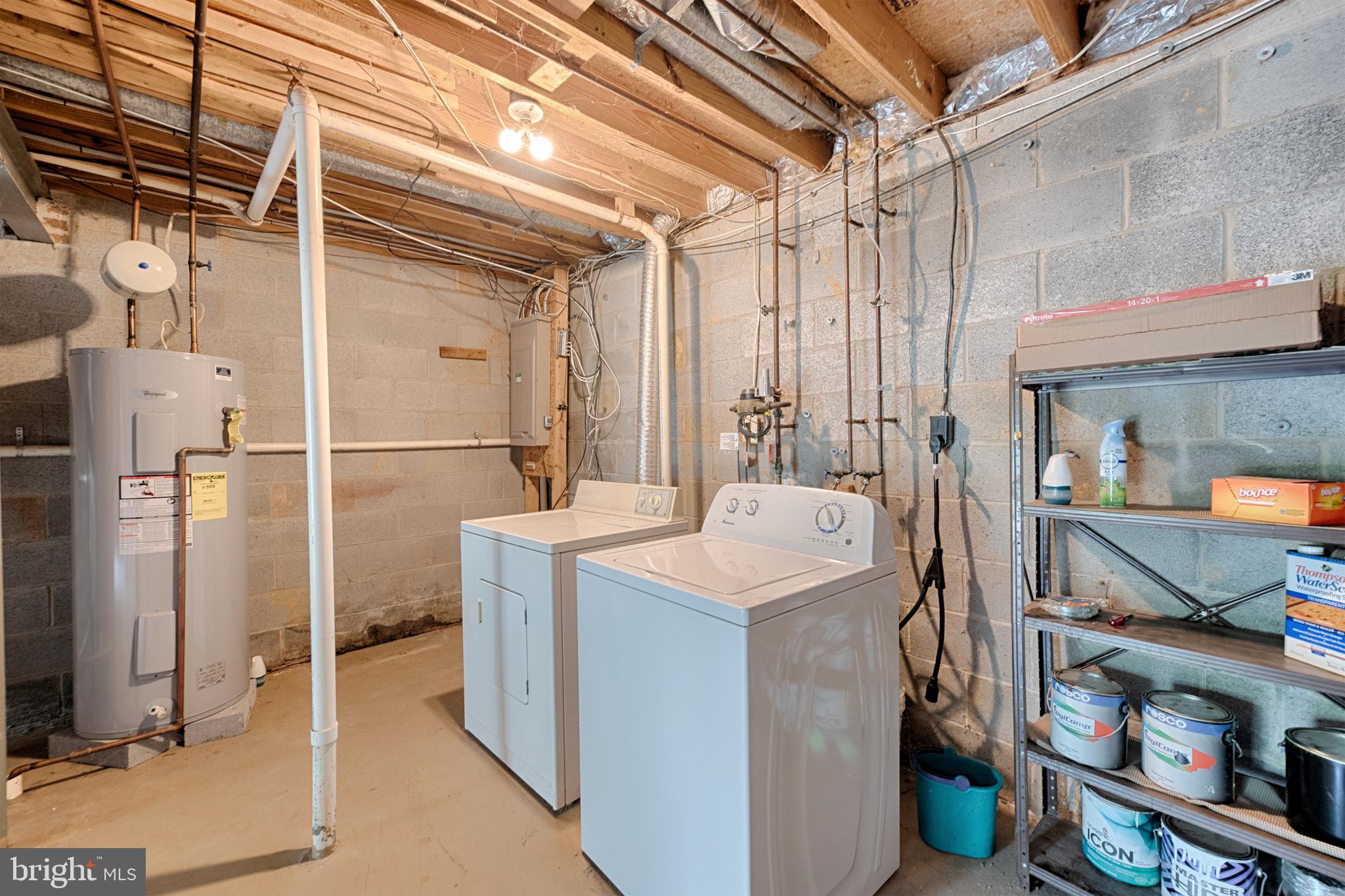 LAUREL VALLEY - Residential Lease