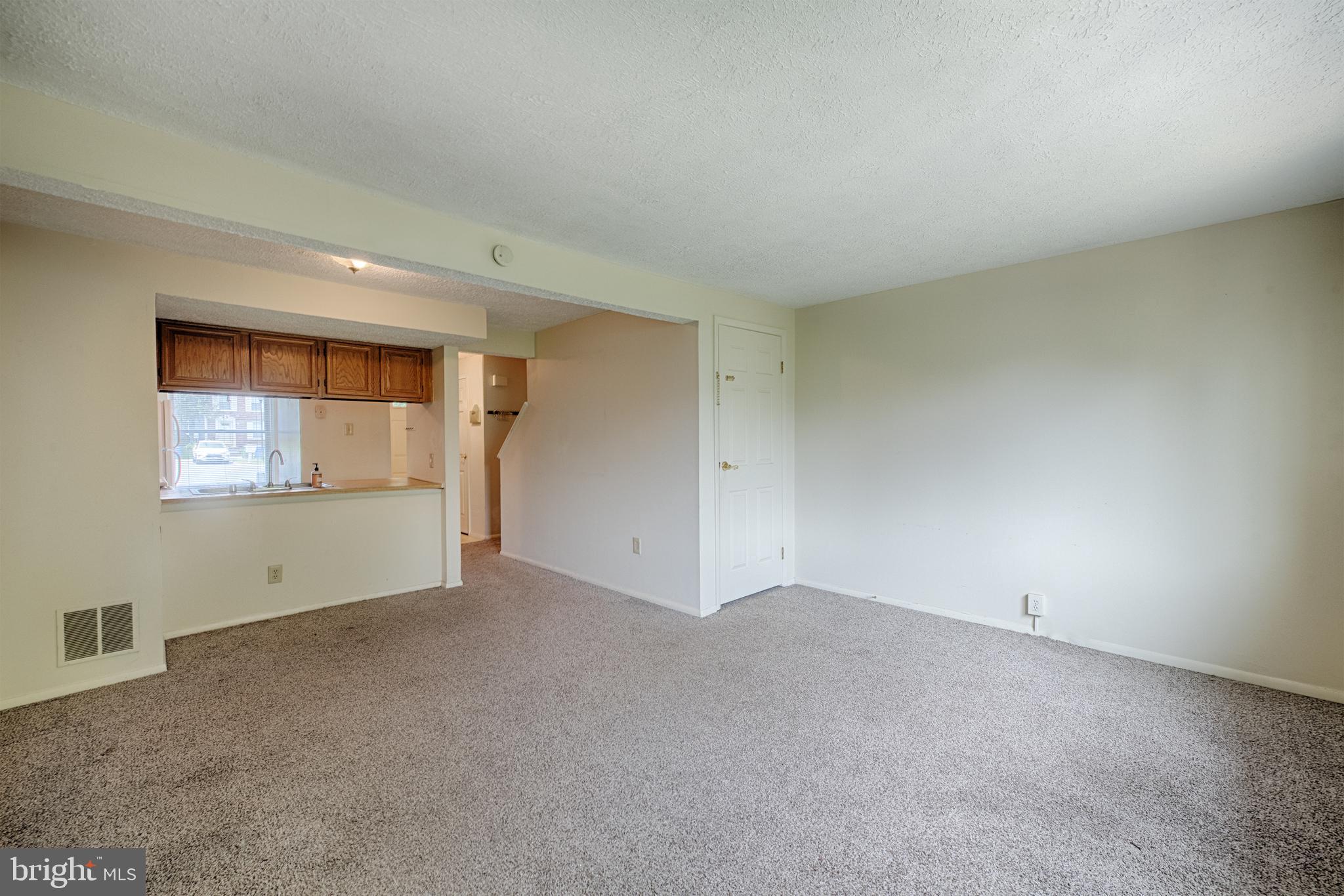 LAUREL VALLEY - Residential Lease