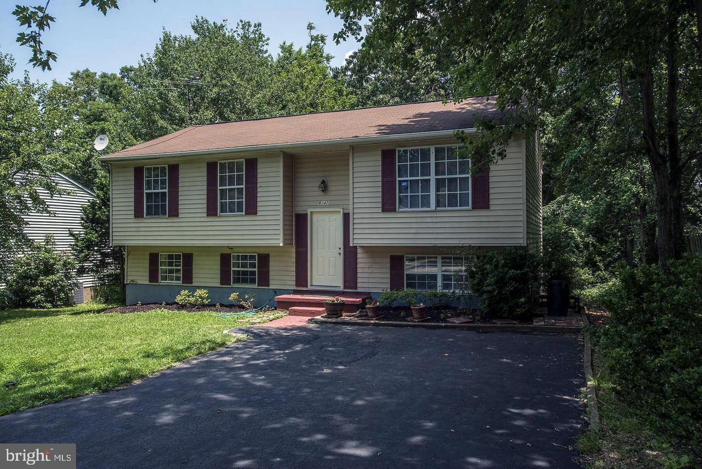 CATONSVILLE MANOR - Residential