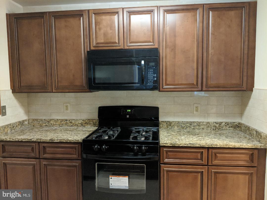 SAVOY PARK CONDOMINIUMS - Residential Lease