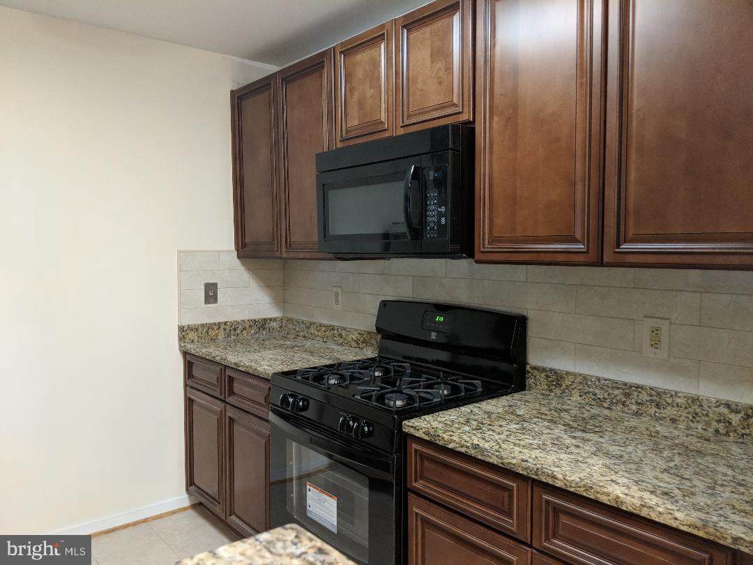 SAVOY PARK CONDOMINIUMS - Residential Lease