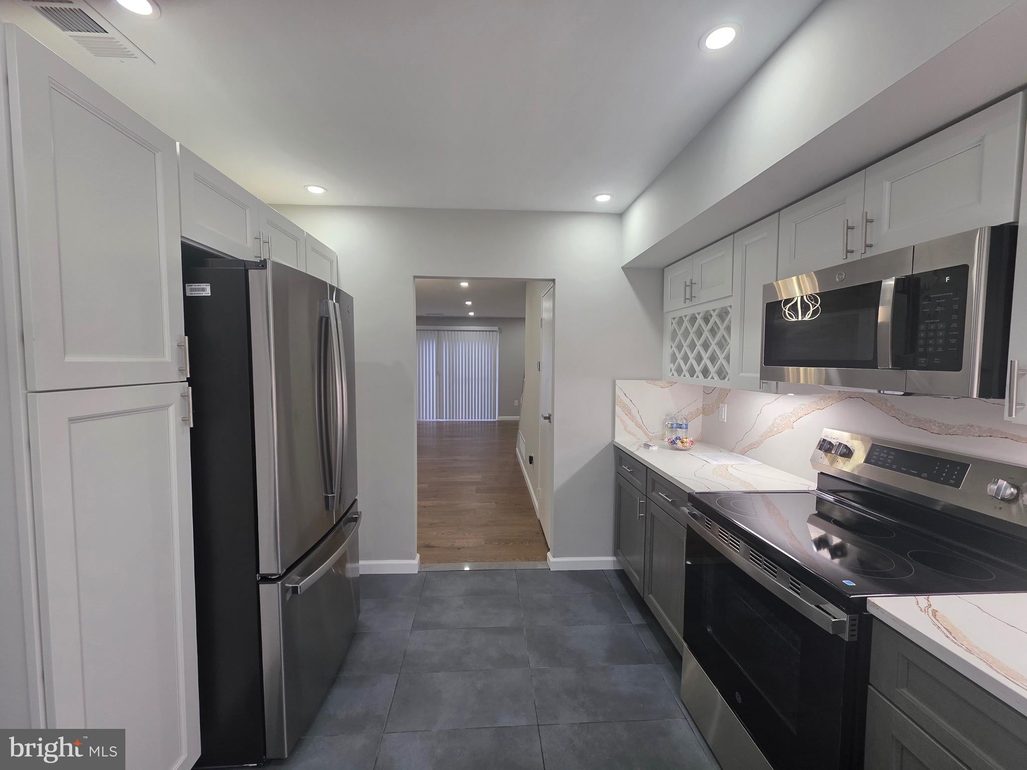 127 HAMPSTEAD DRIVE 127