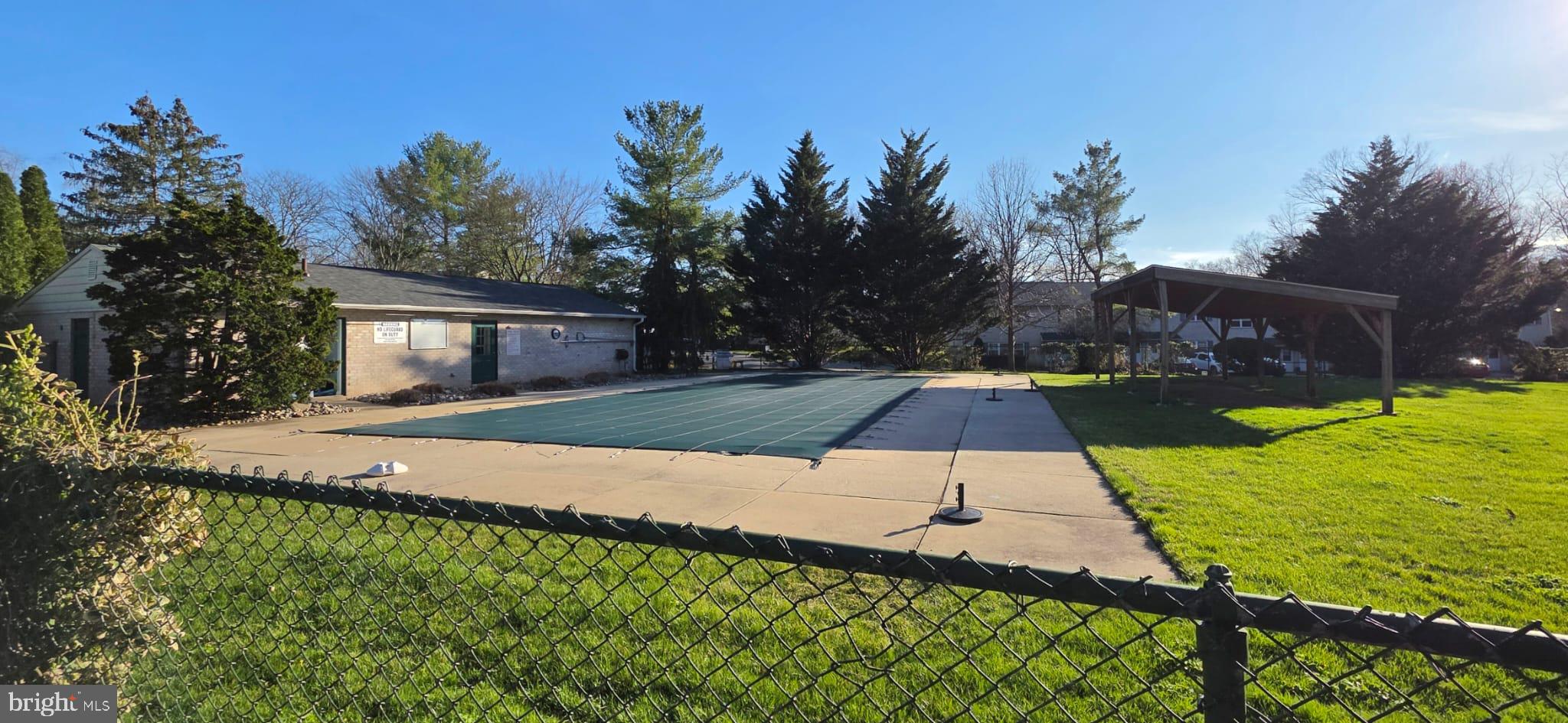 BUTLER PARK CONDO - Residential