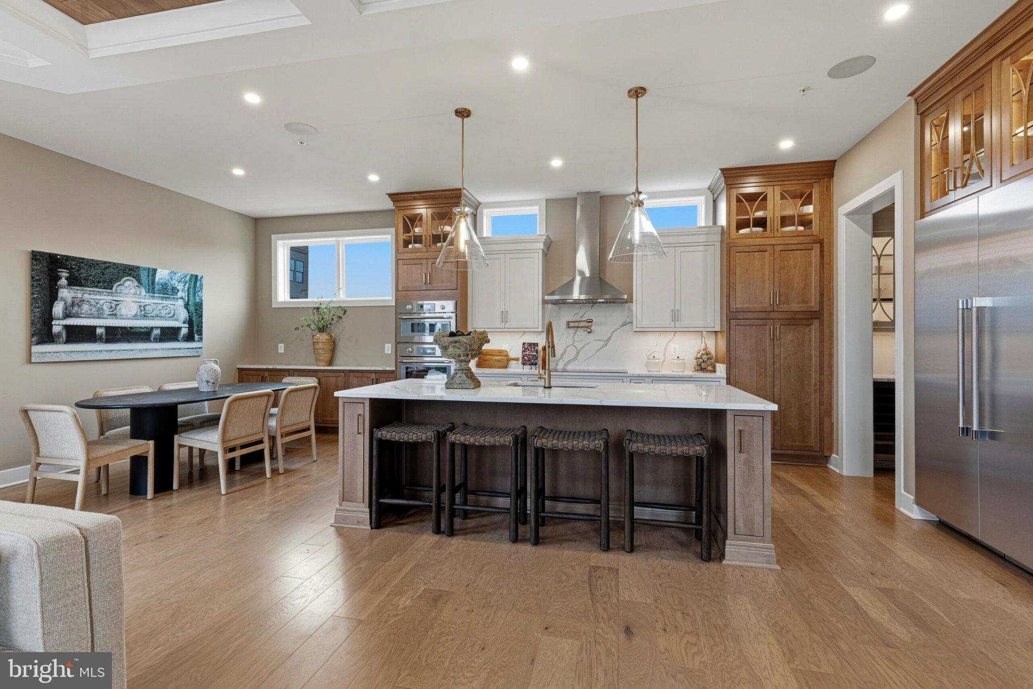 STRATHMORE VIEW - Residential