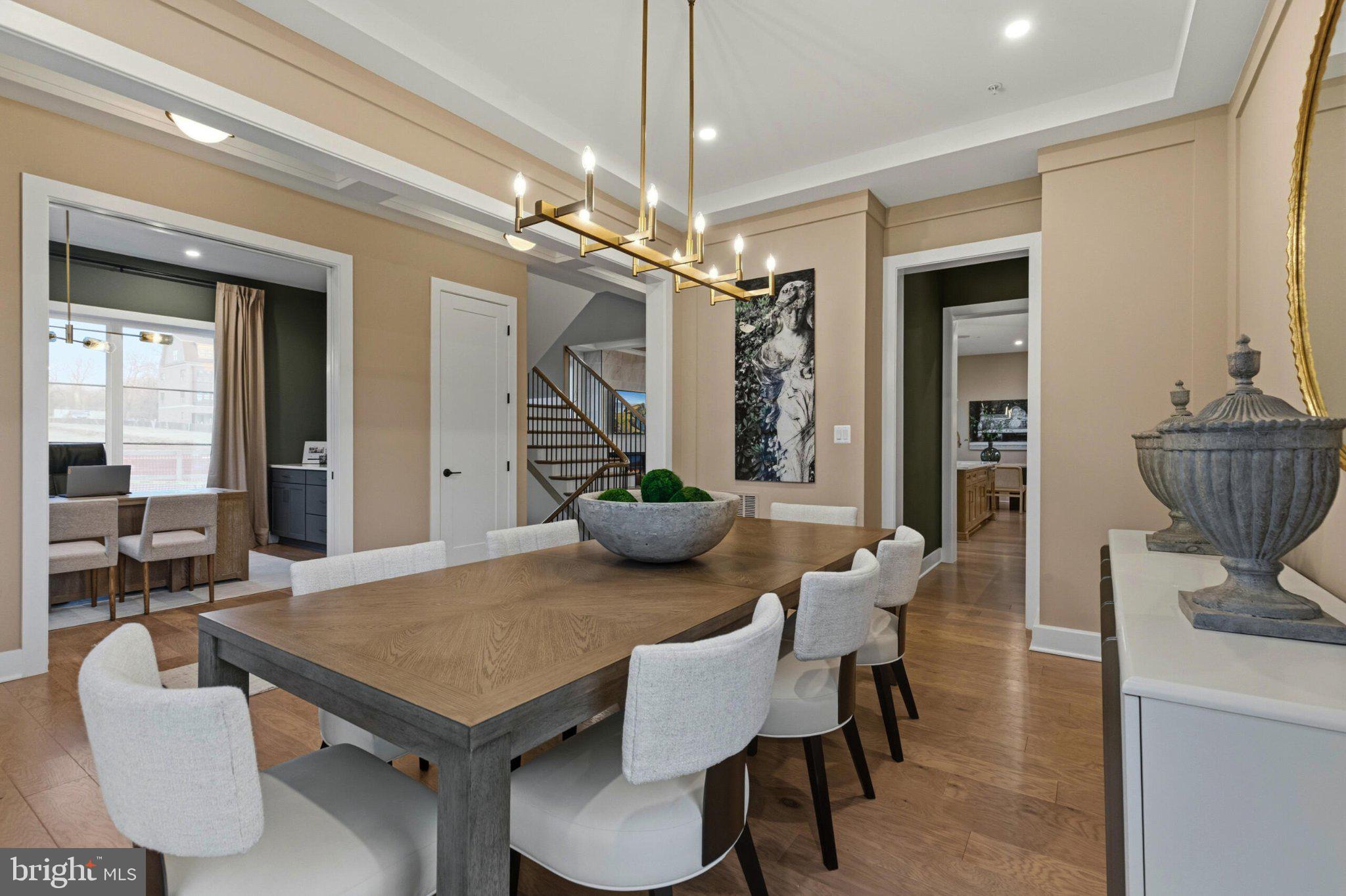 STRATHMORE VIEW - Residential