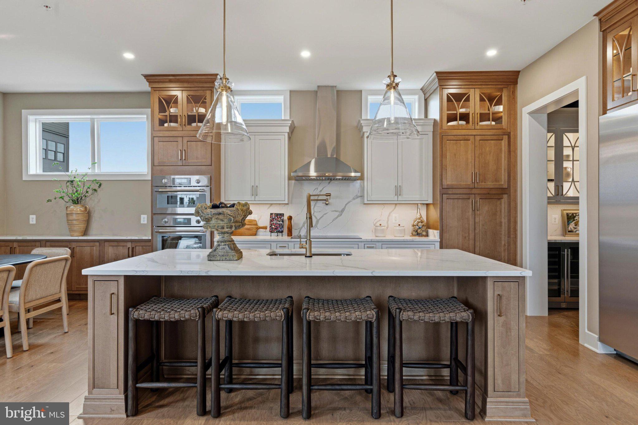 STRATHMORE VIEW - Residential