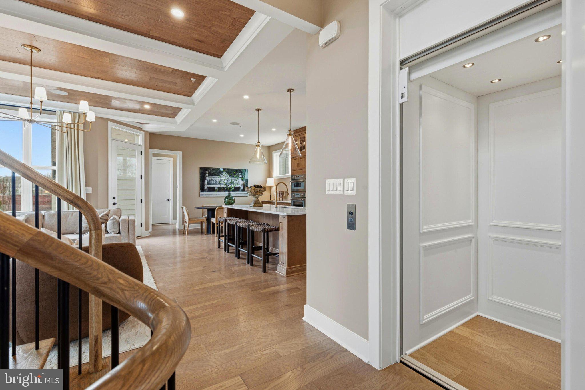 STRATHMORE VIEW - Residential