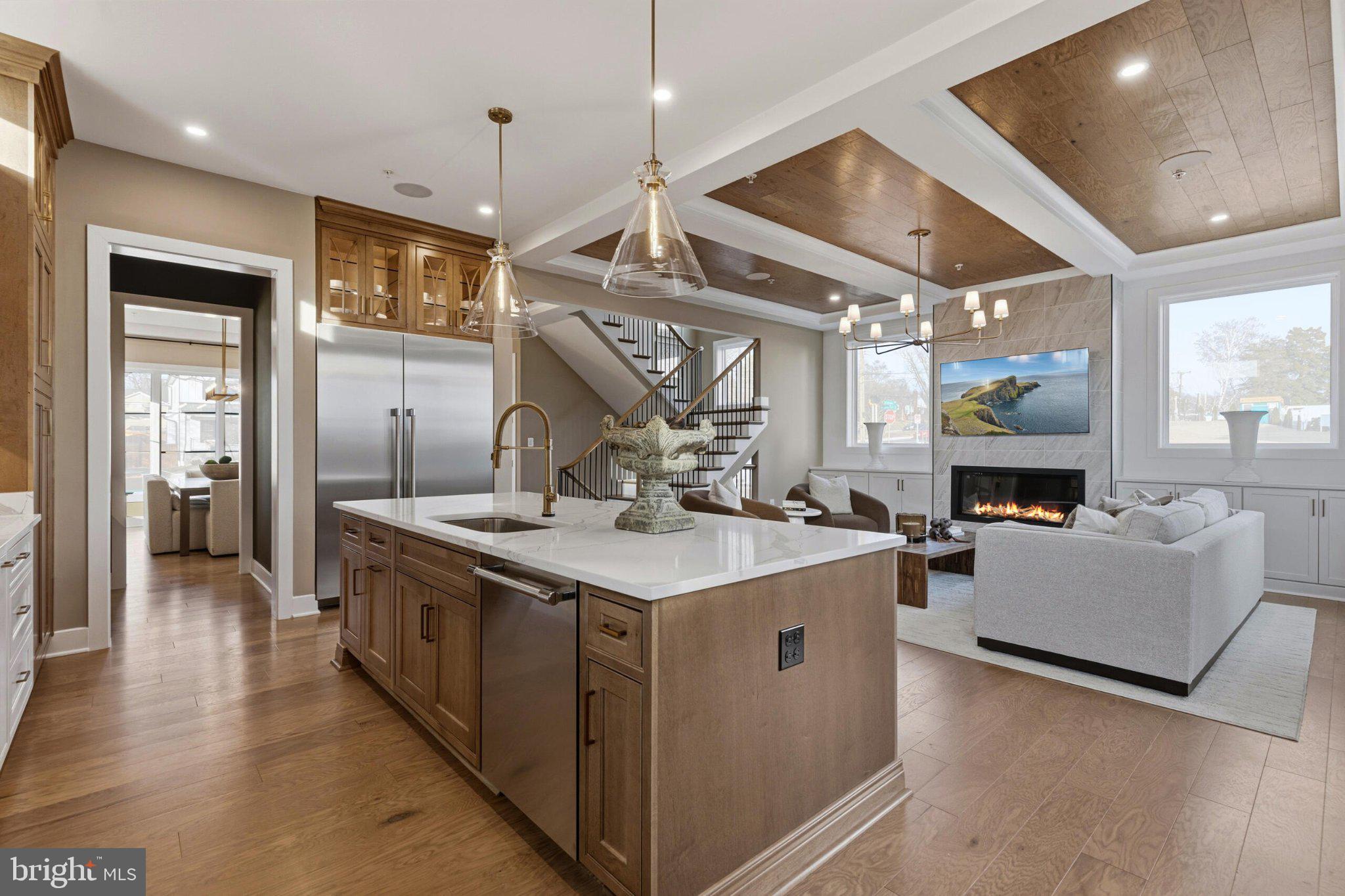 STRATHMORE VIEW - Residential