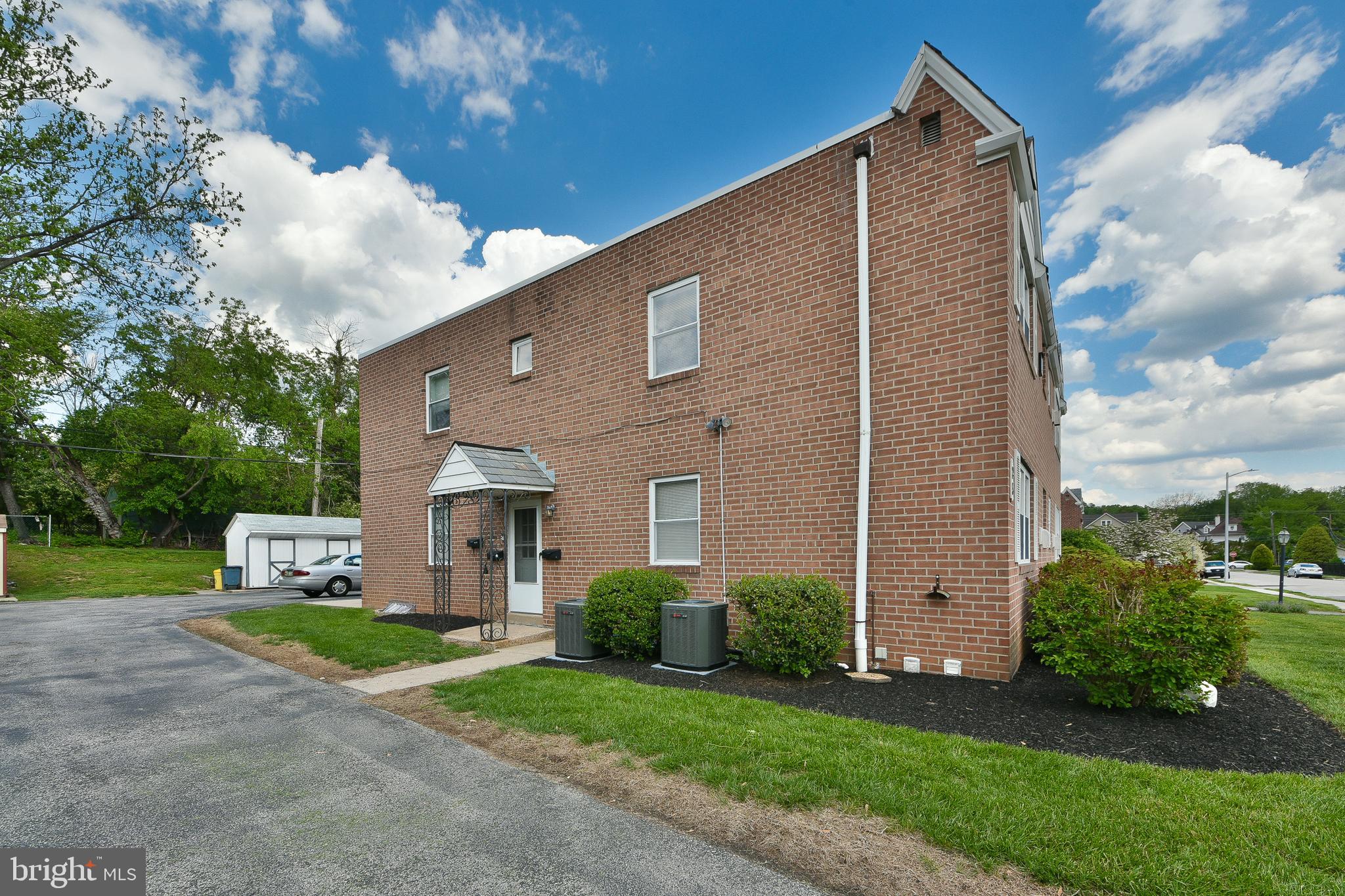 ERDENHEIM - Residential Lease