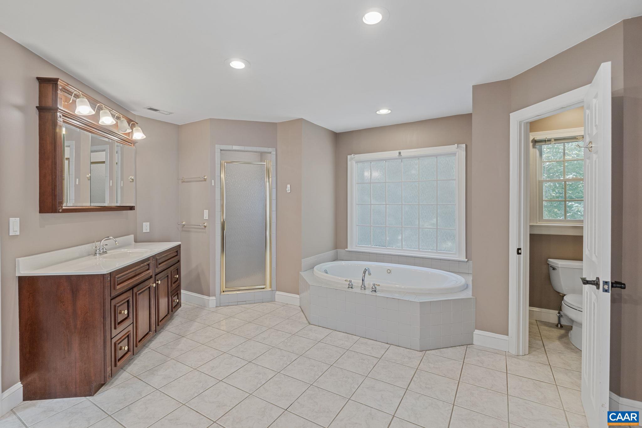 BENTIVAR - Residential