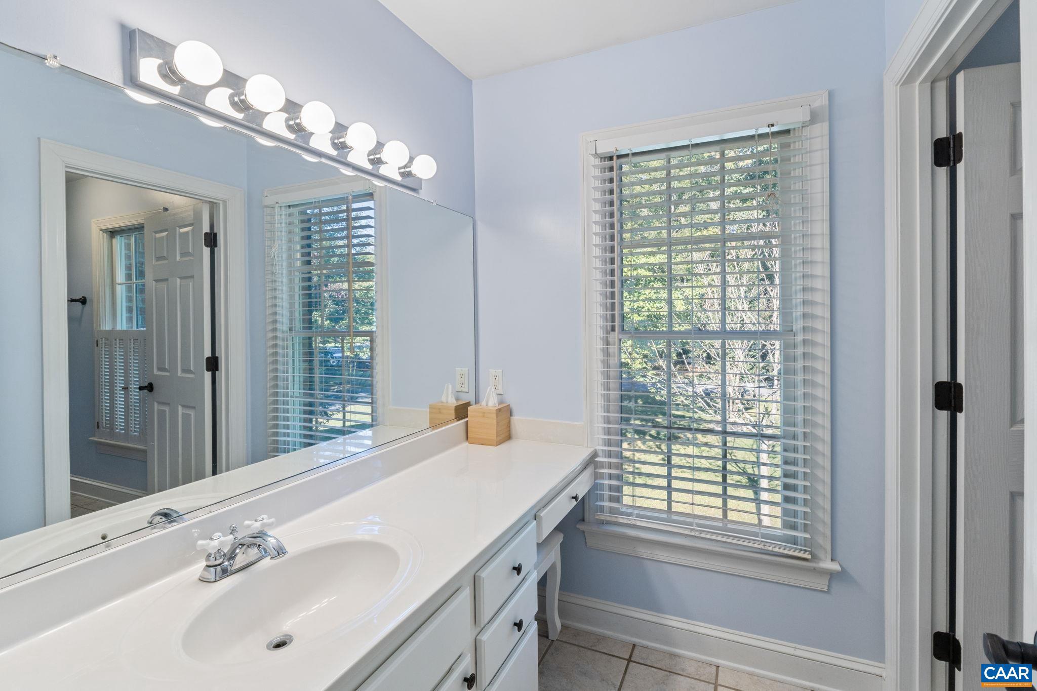 BENTIVAR - Residential