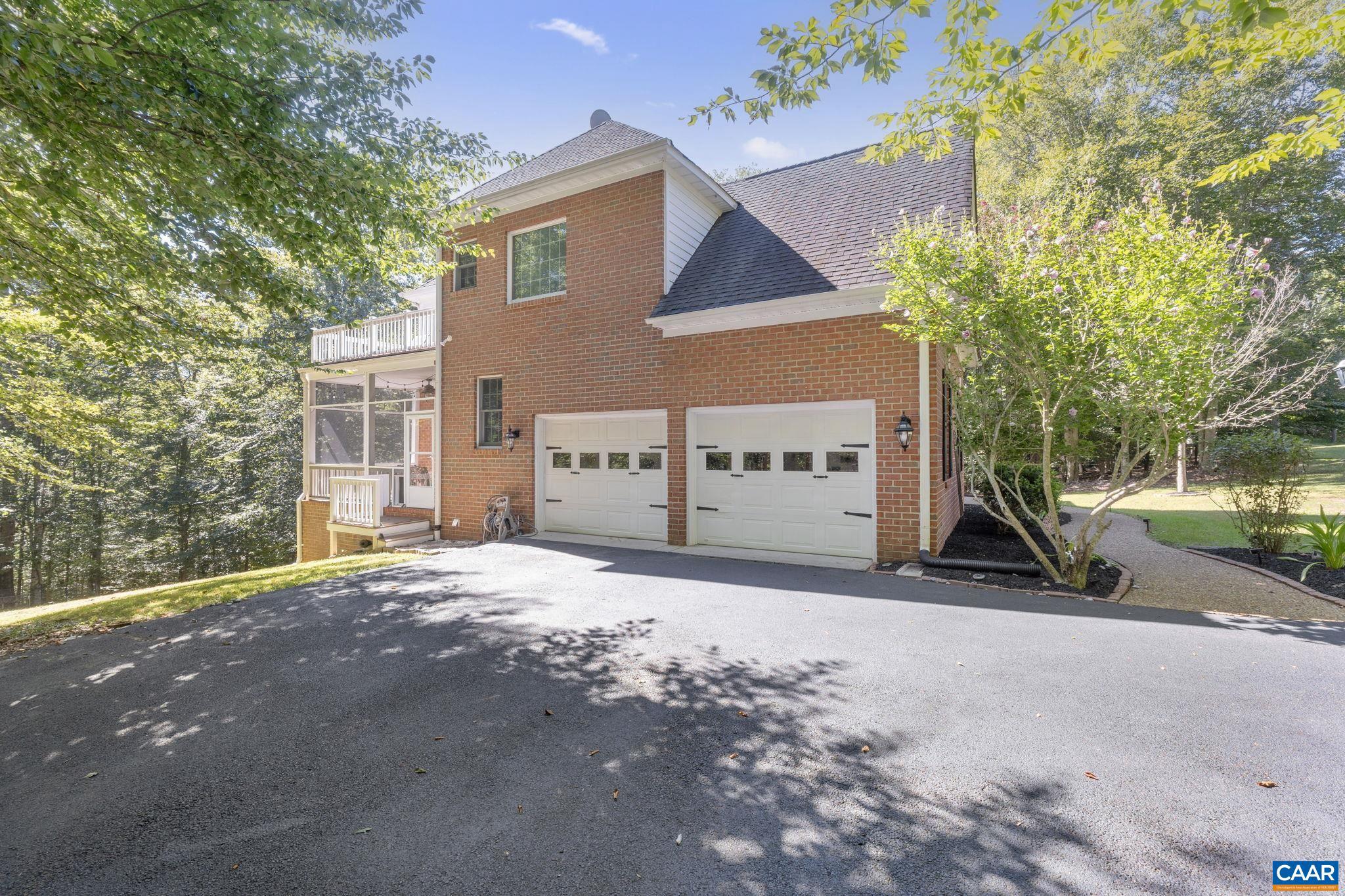 BENTIVAR - Residential