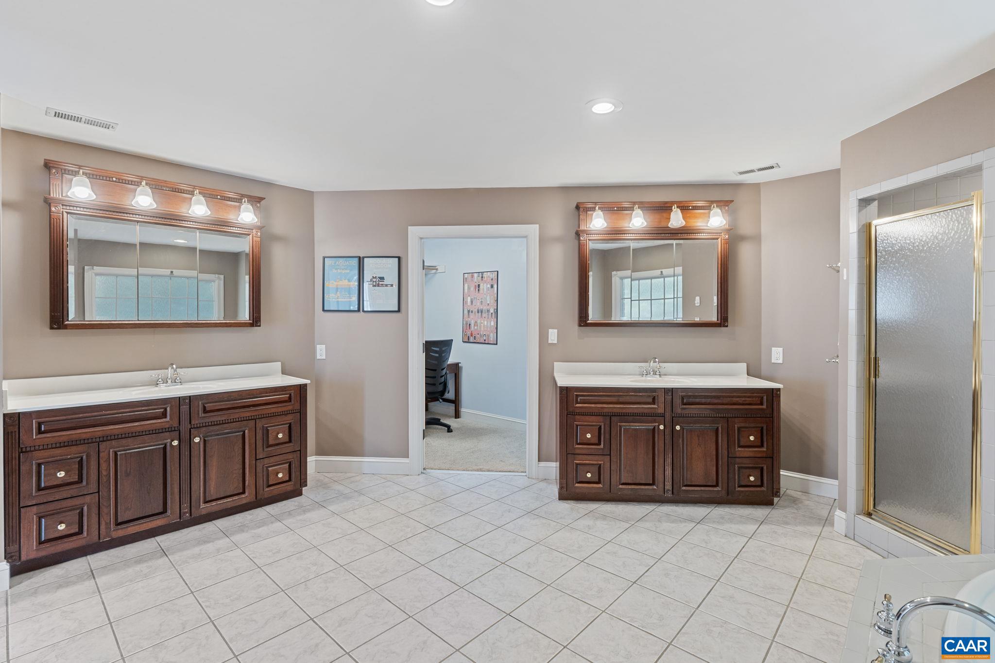 BENTIVAR - Residential