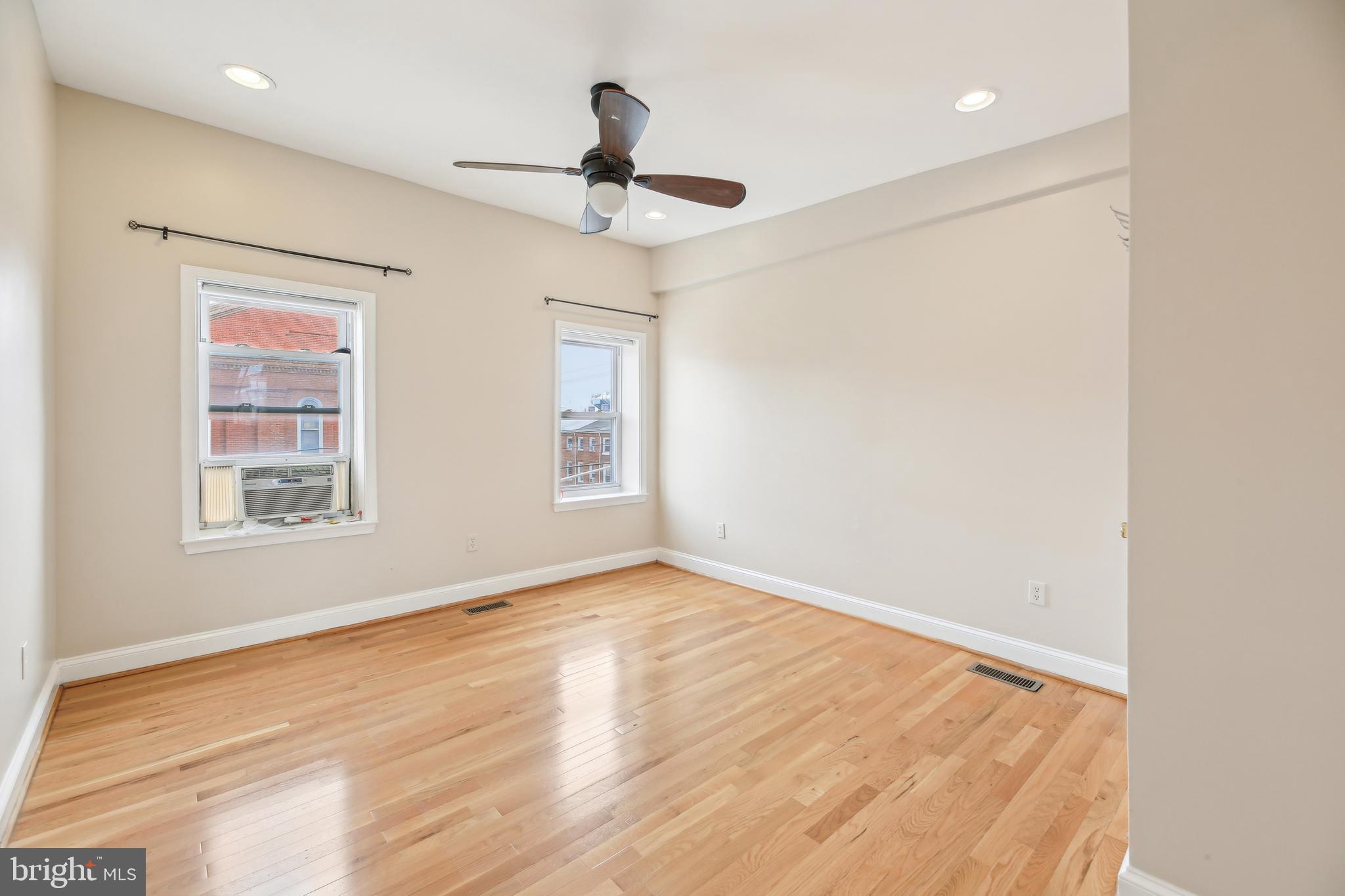 WASHINGTON VILLAGE - Residential