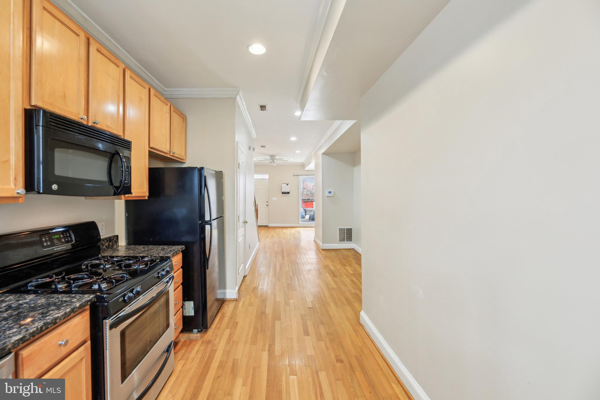 WASHINGTON VILLAGE - Residential