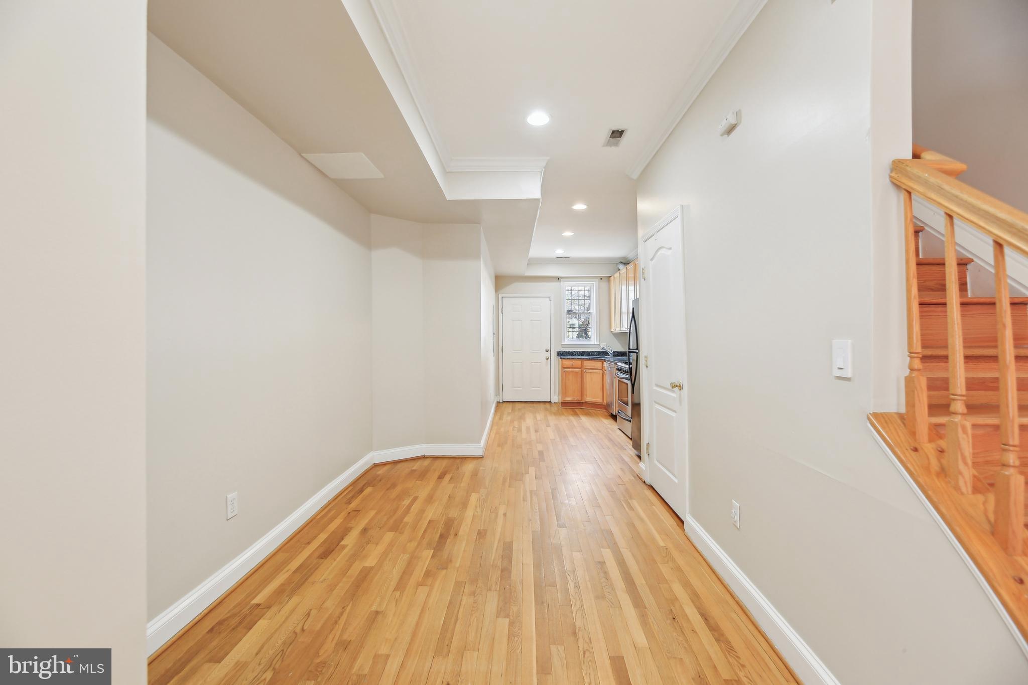 WASHINGTON VILLAGE - Residential