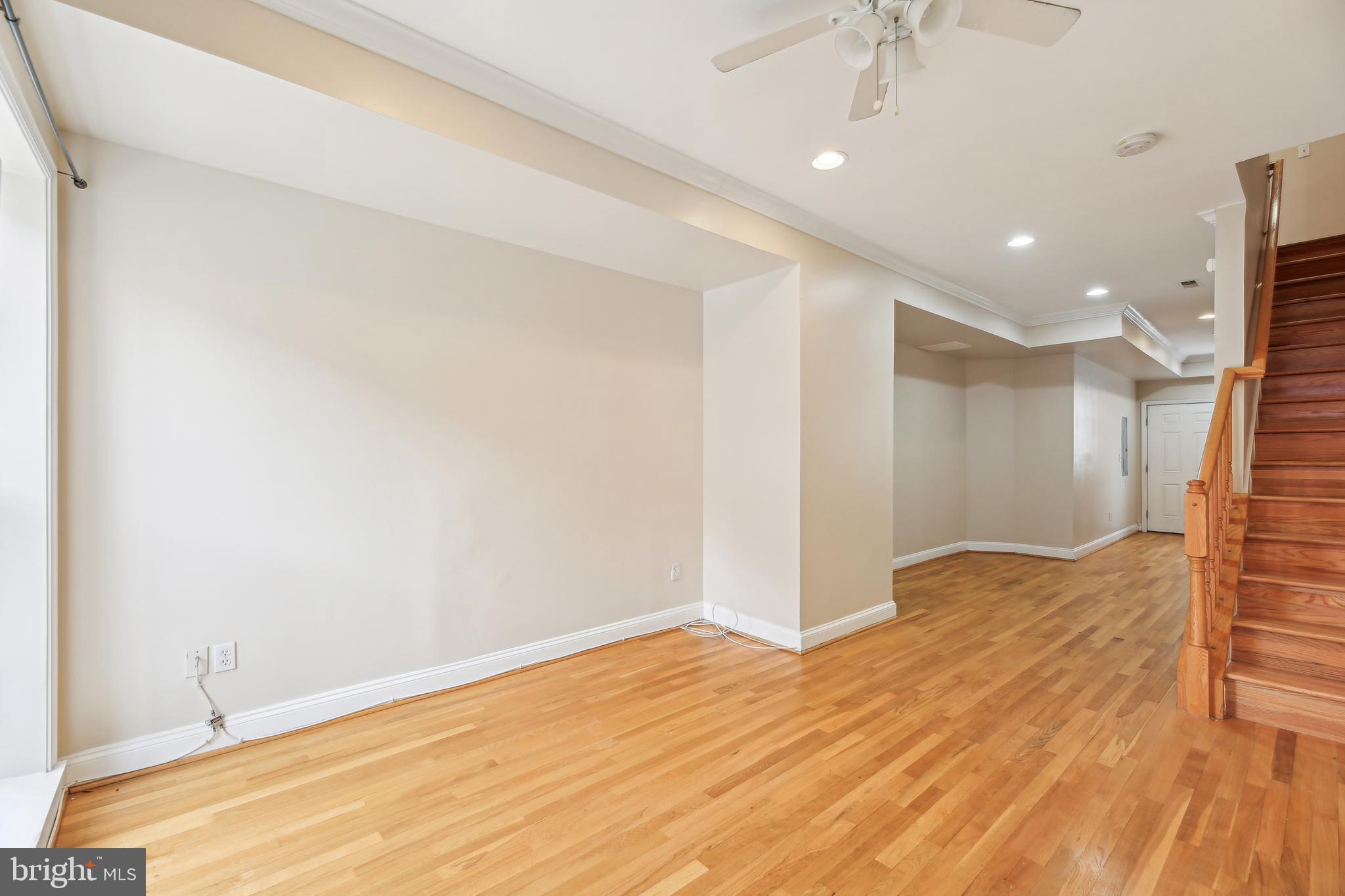 WASHINGTON VILLAGE - Residential