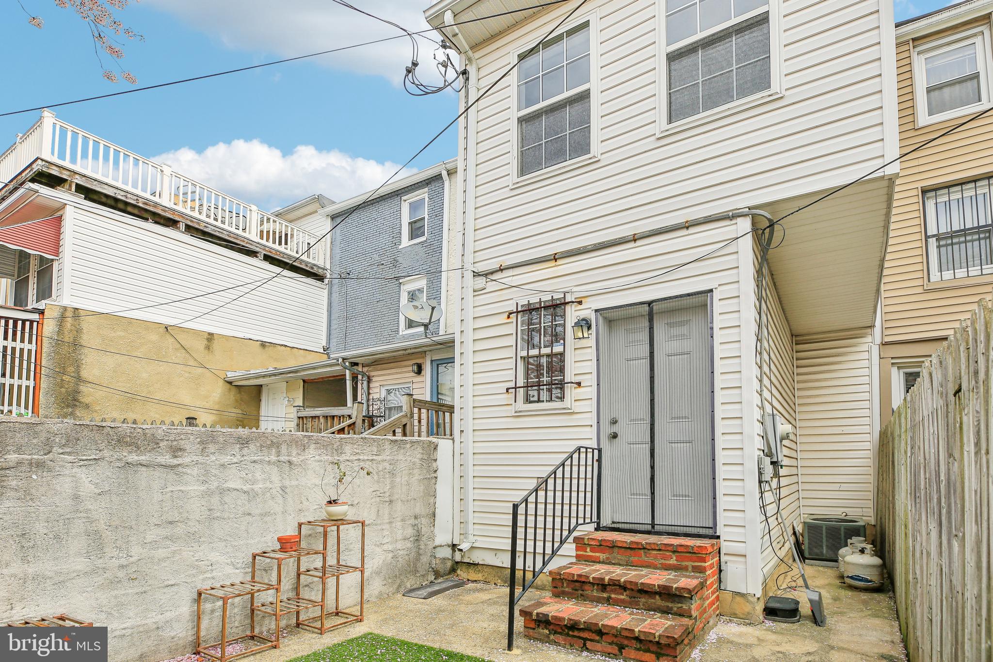 WASHINGTON VILLAGE - Residential