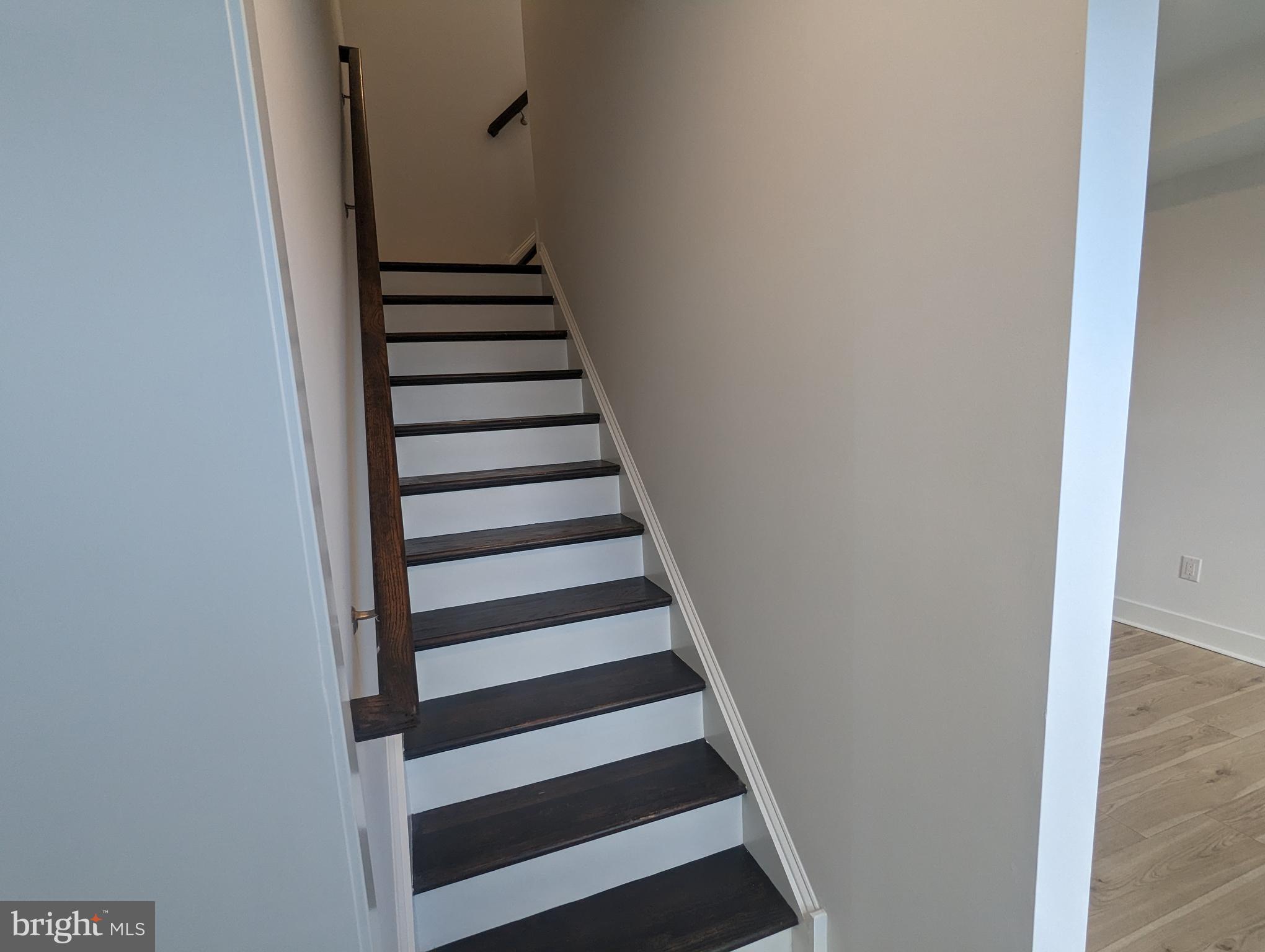 EAST KENSINGTON - Residential Lease