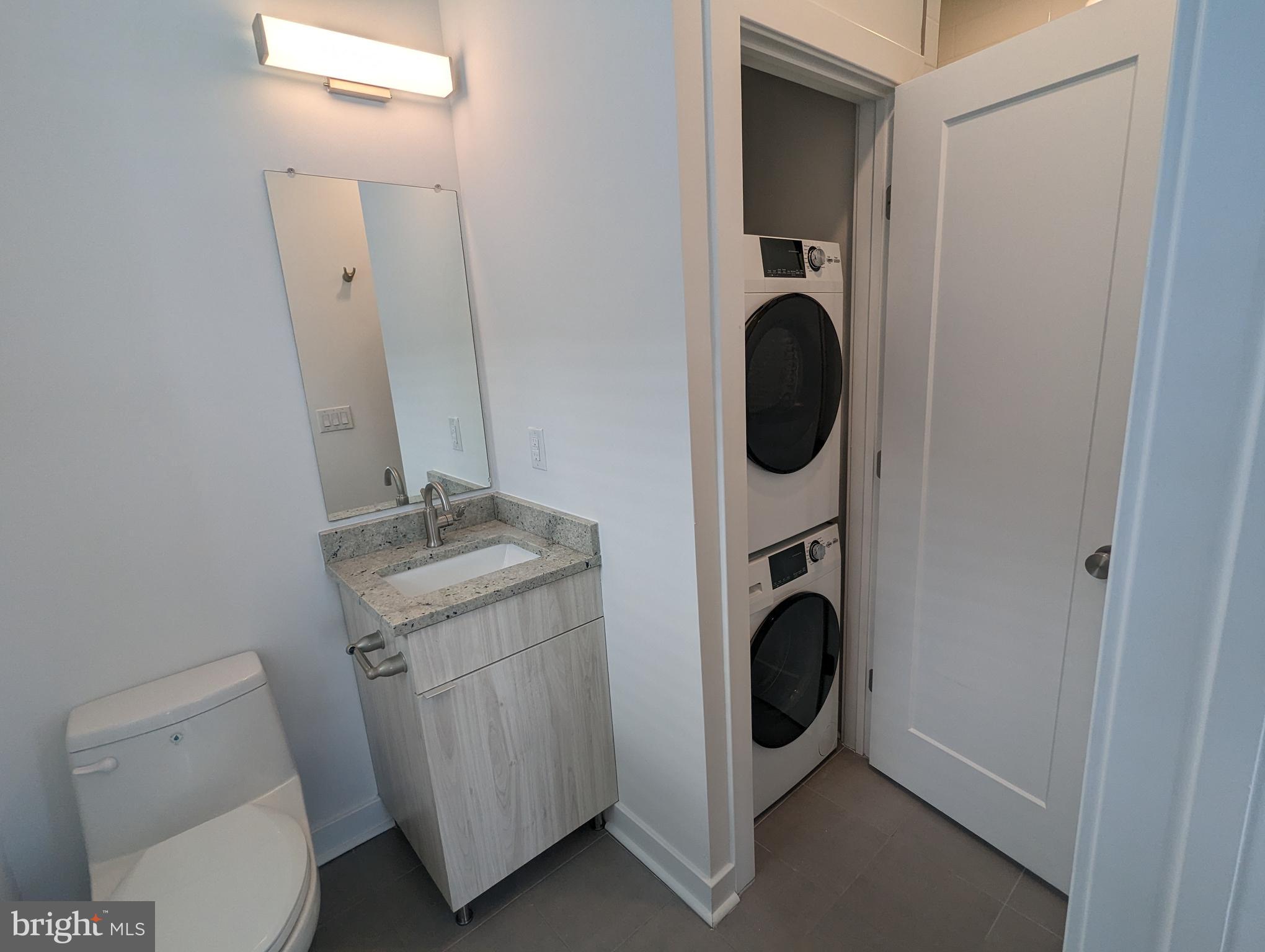 EAST KENSINGTON - Residential Lease