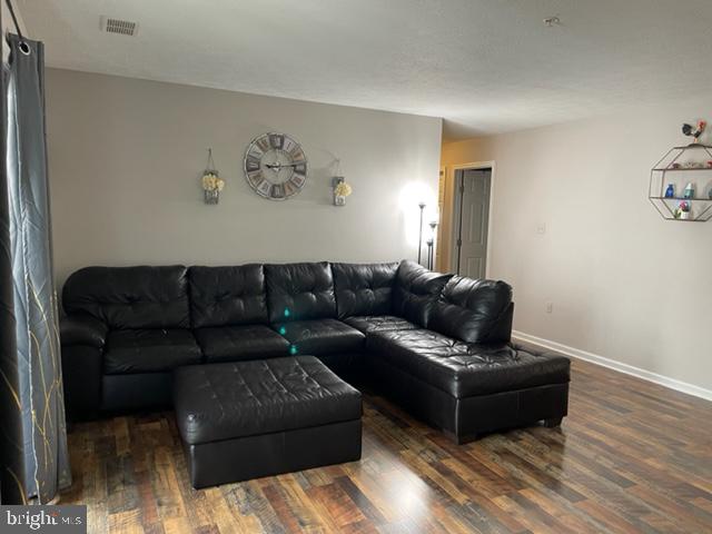 PLEASANT VALLEY EST - Residential