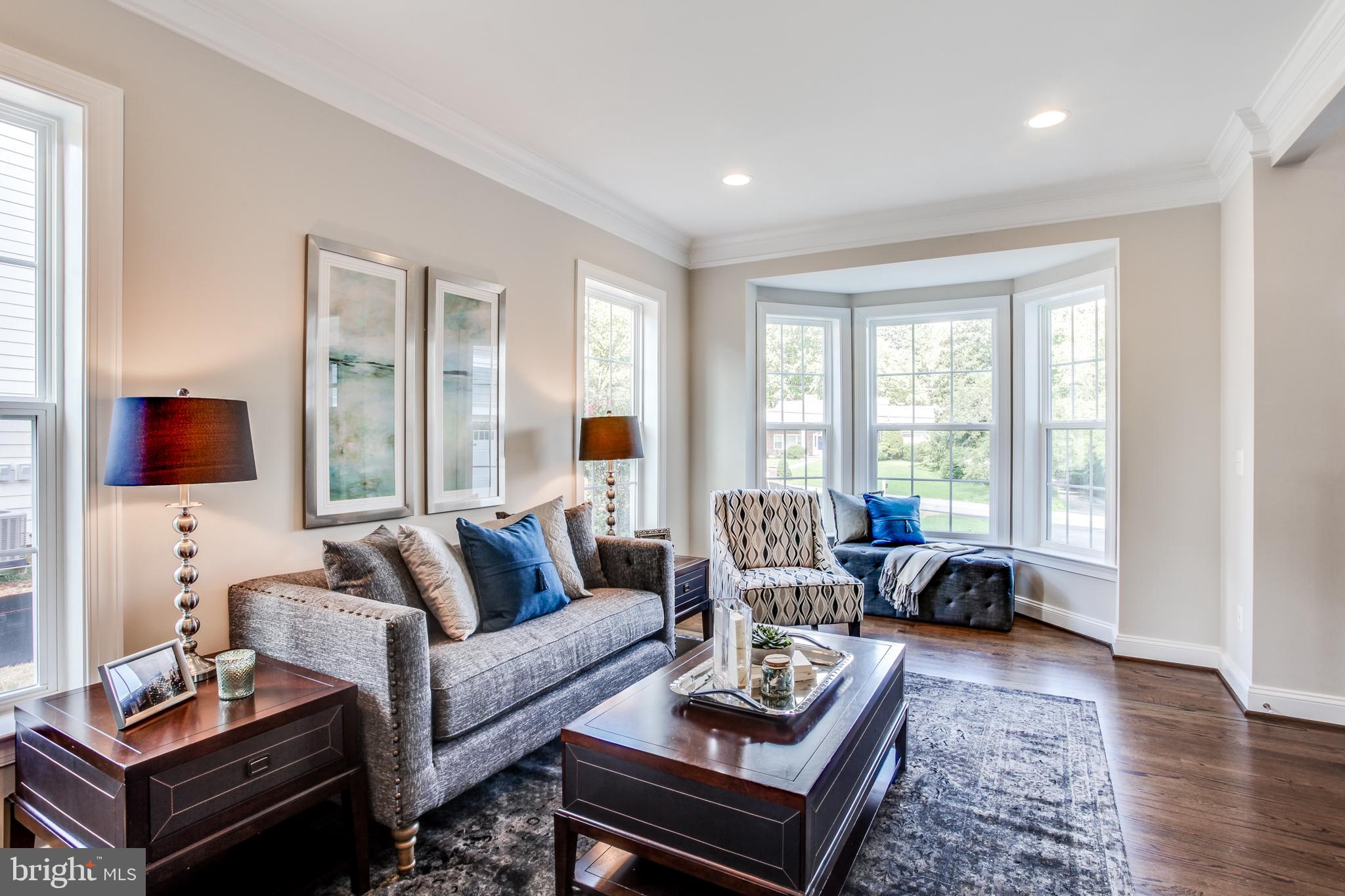 SUNNY HILLS - Residential