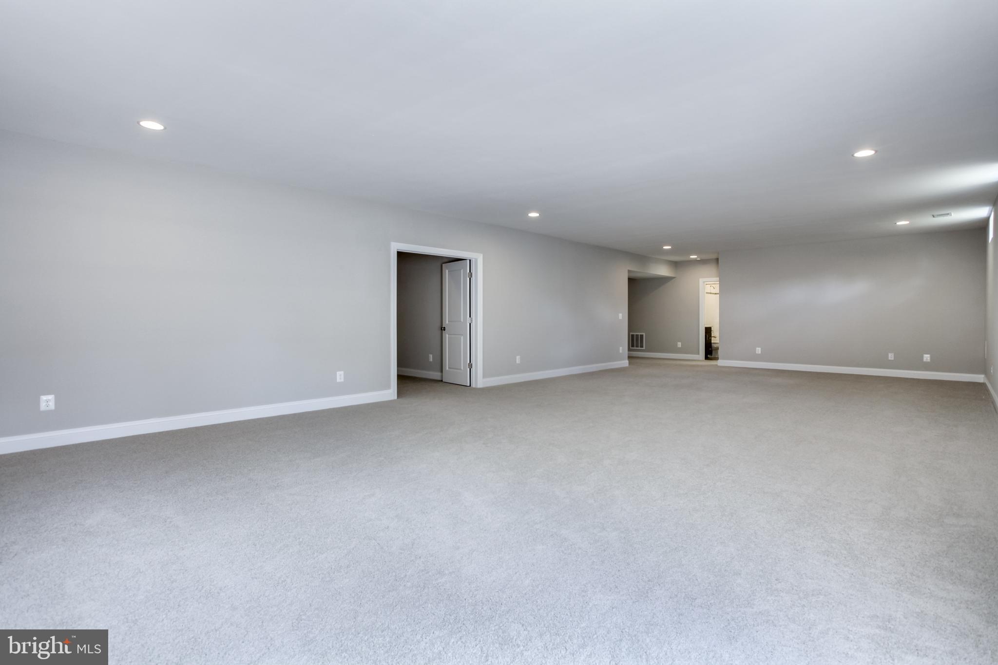 SUNNY HILLS - Residential