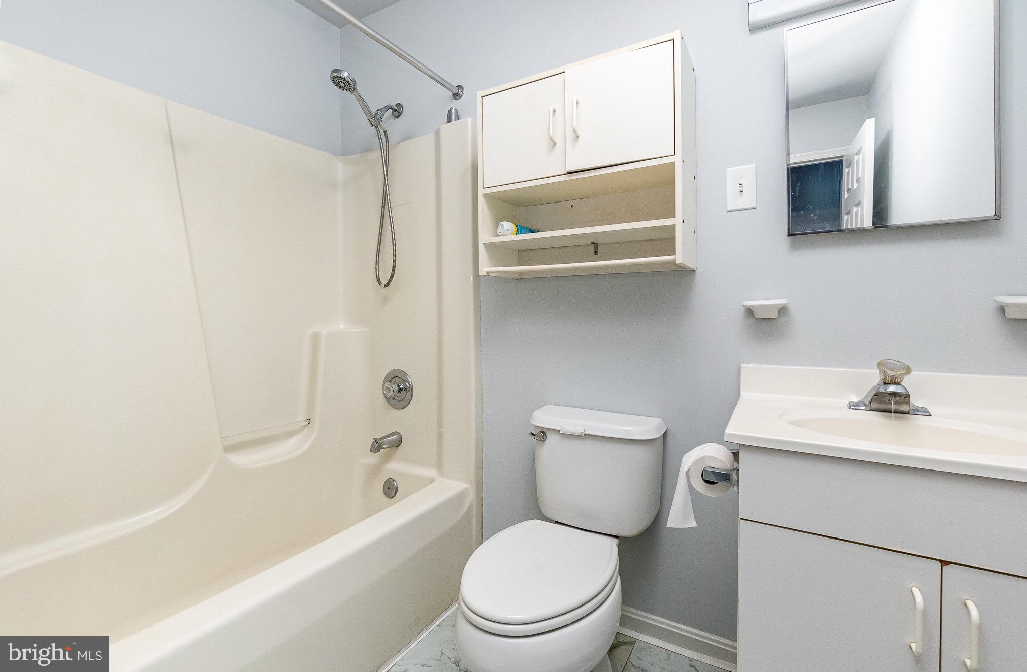 ROSEDALE - Residential