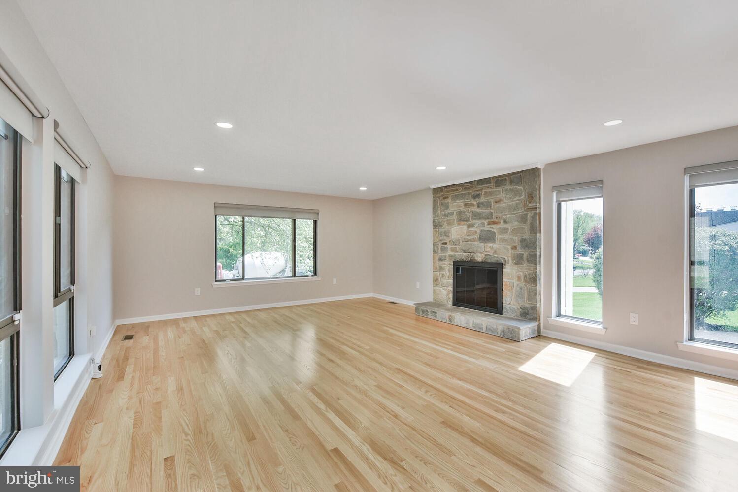 9912 CONESTOGA WAY
